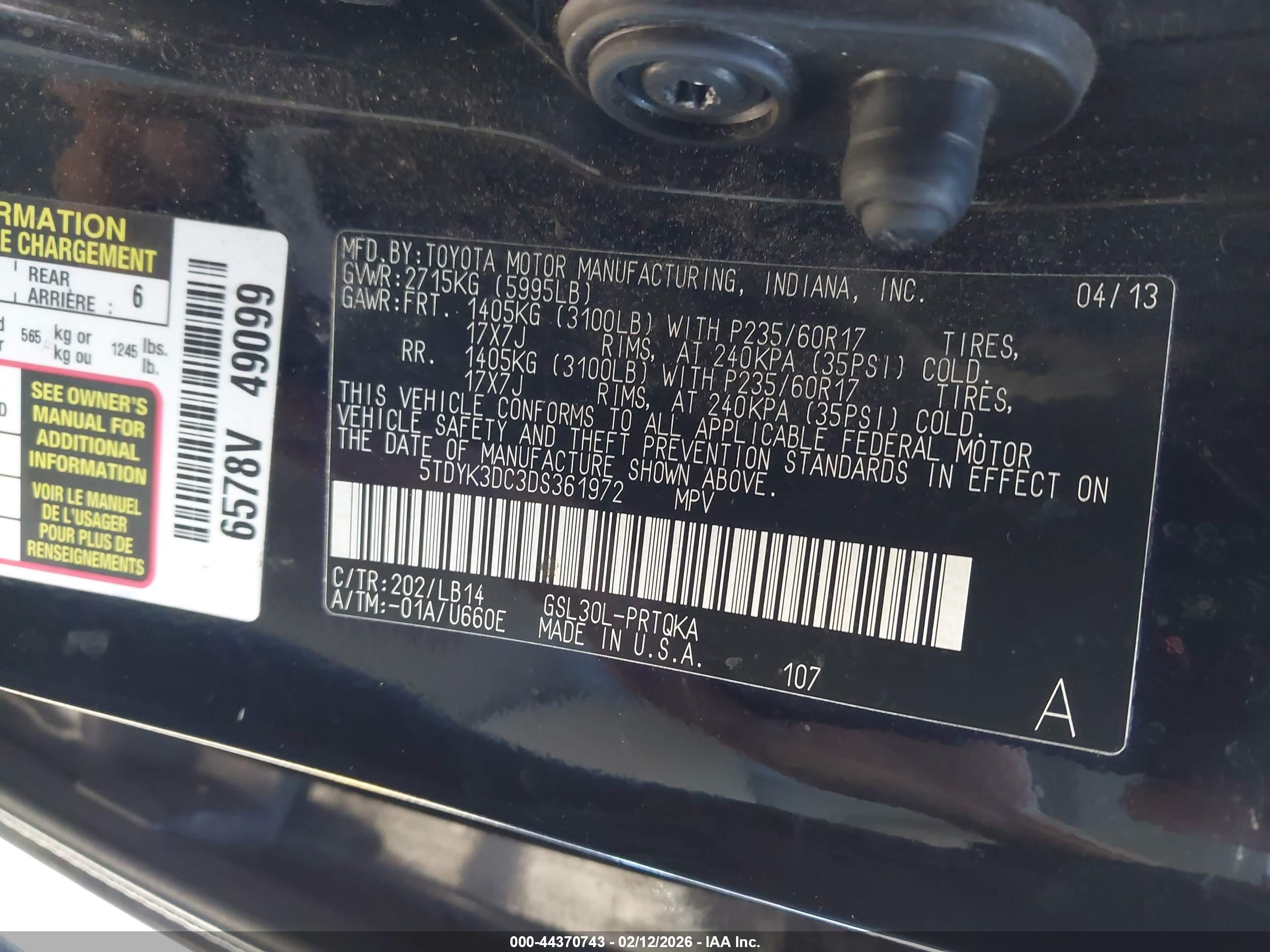 TOYOTA SIENNA image 9