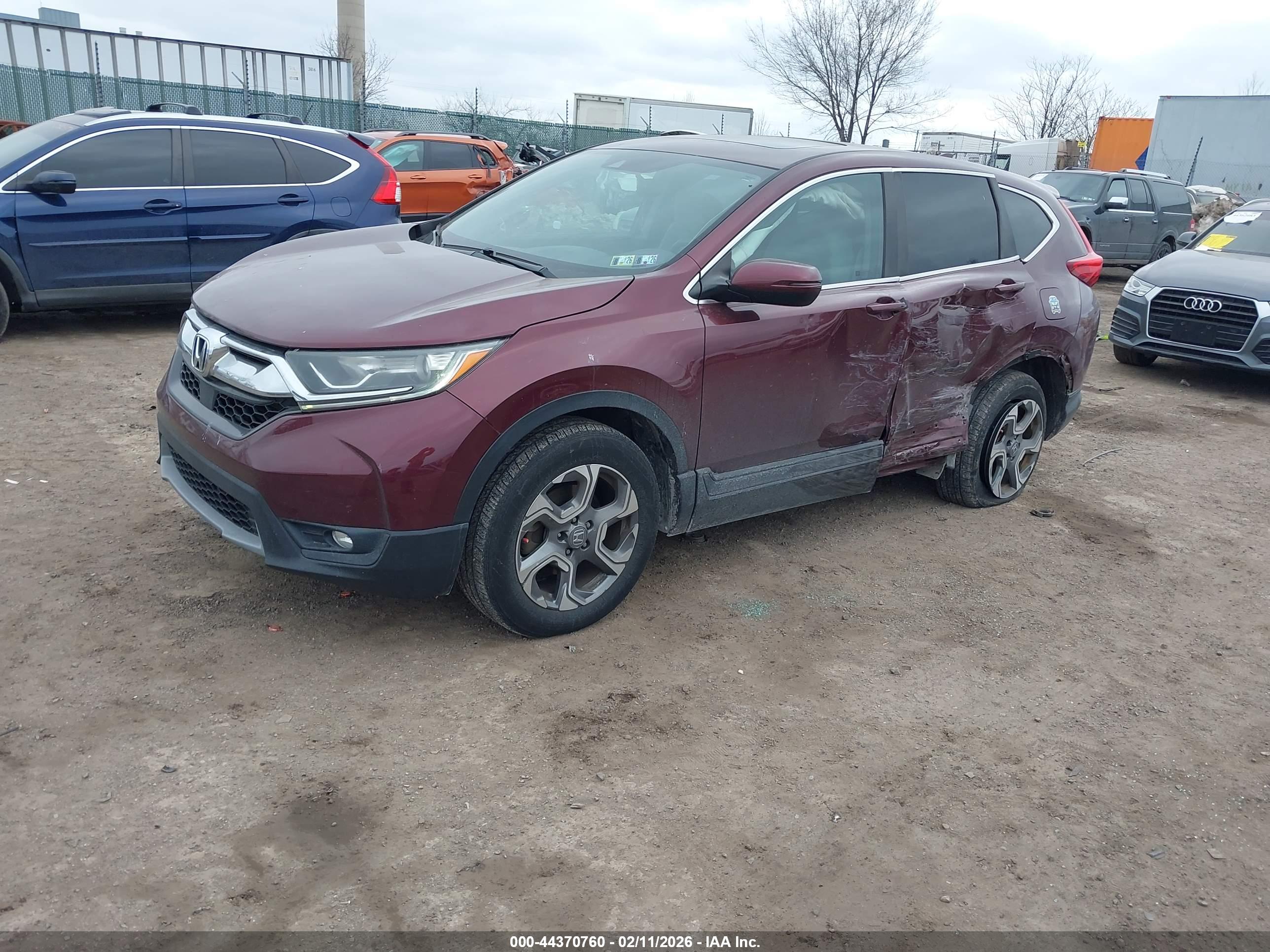 HONDA CR-V image 2