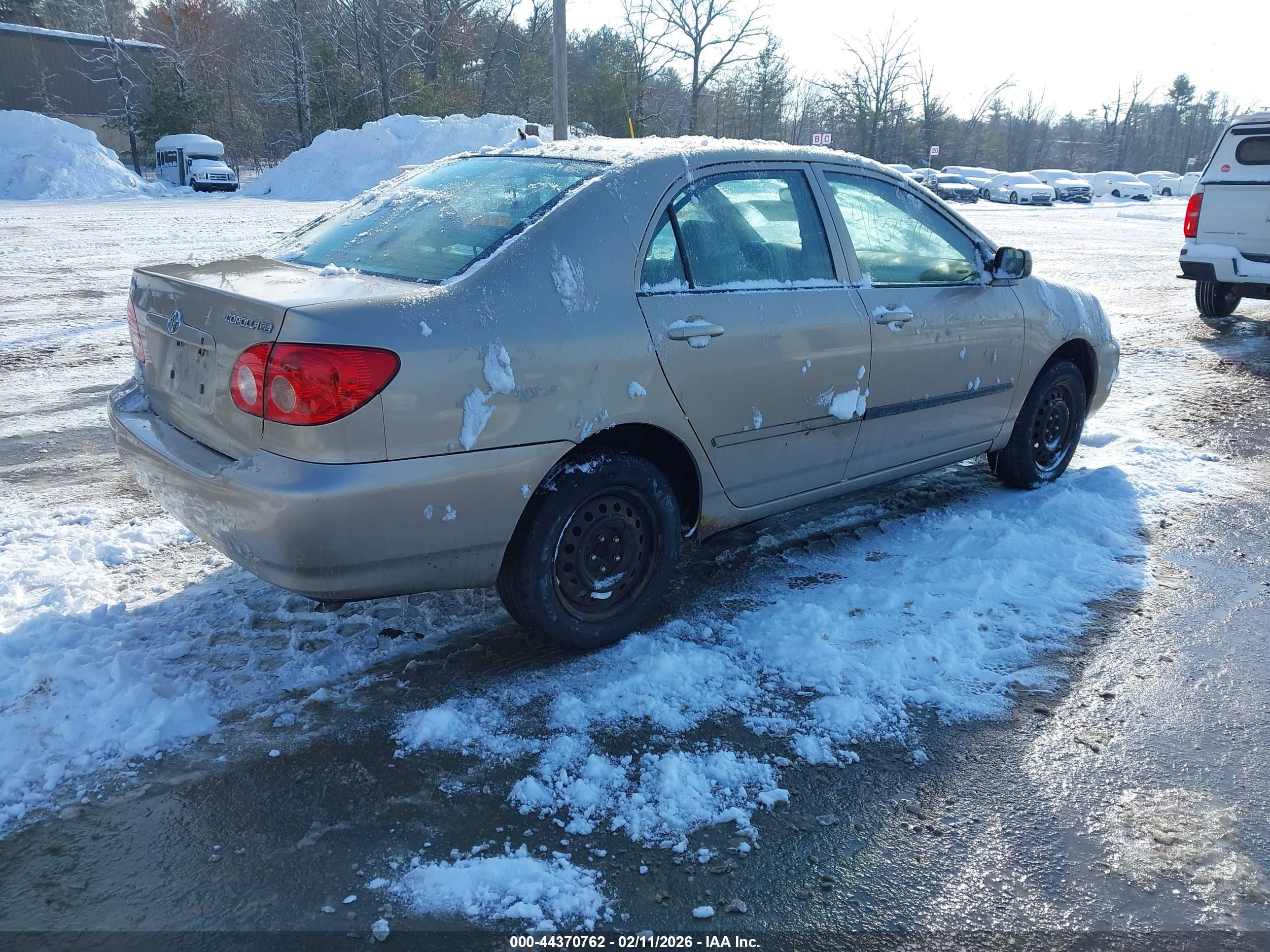 TOYOTA COROLLA image 4