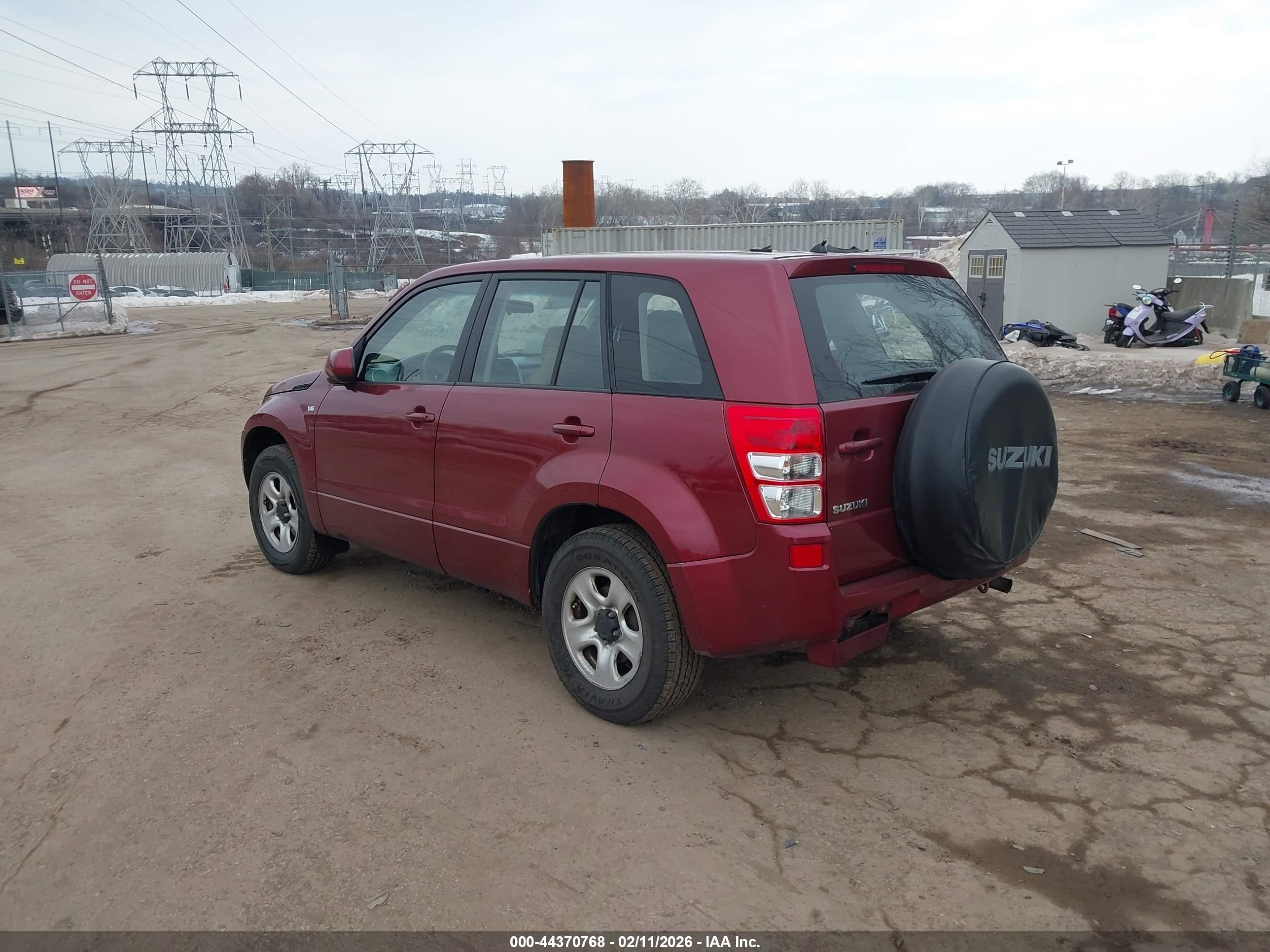 SUZUKI GRAND image 3