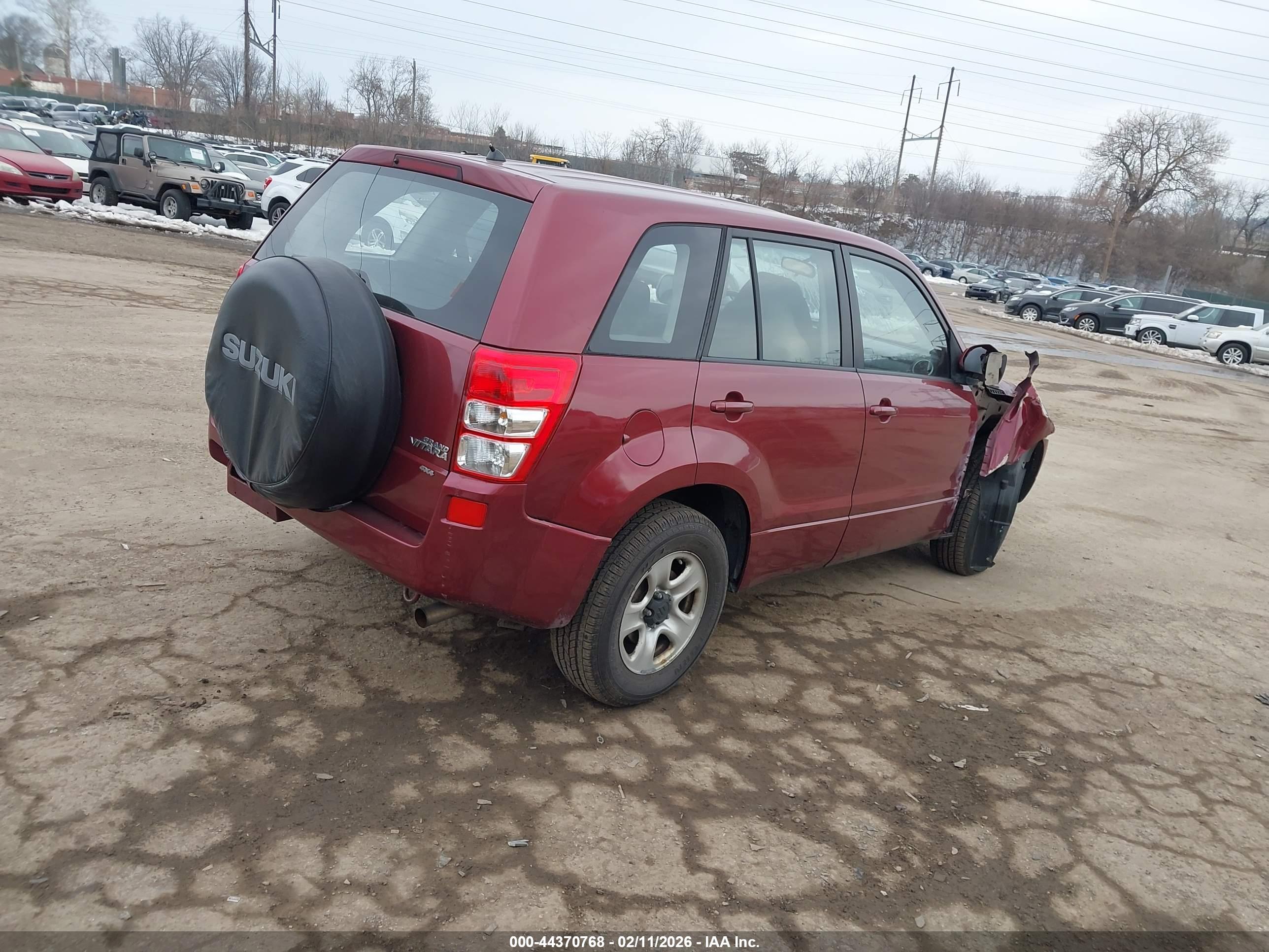 SUZUKI GRAND image 4