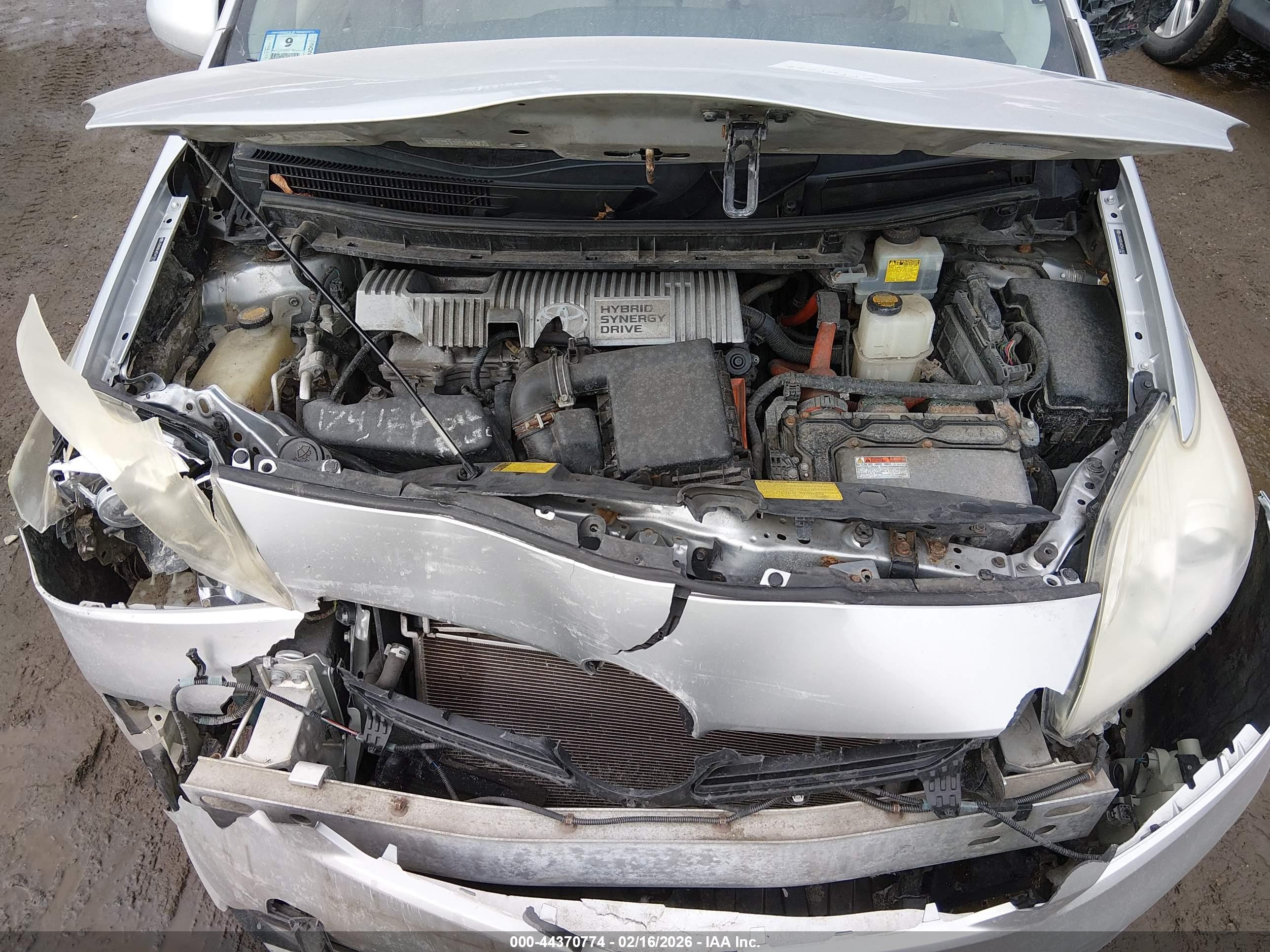 TOYOTA PRIUS image 10