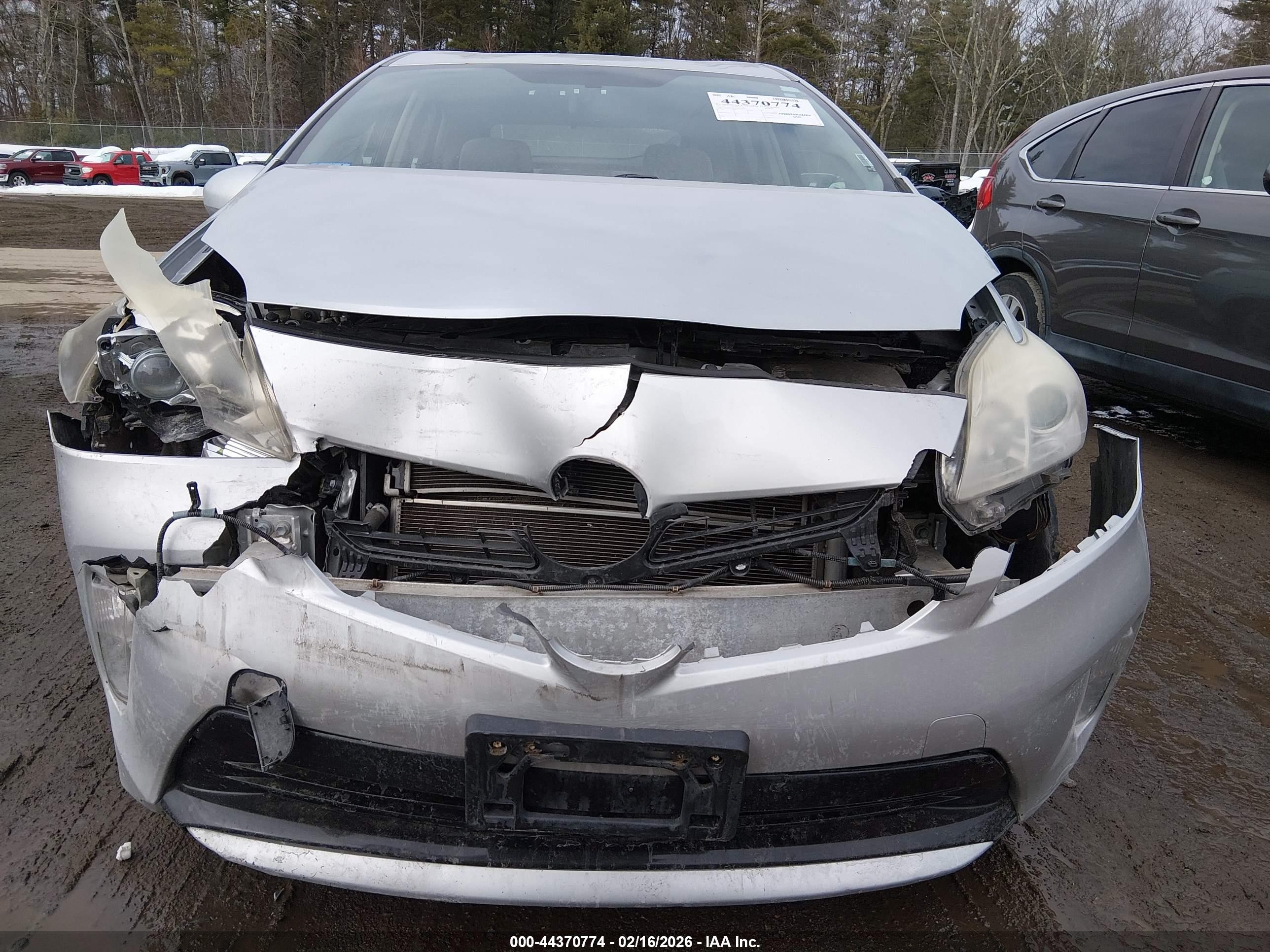 TOYOTA PRIUS image 6