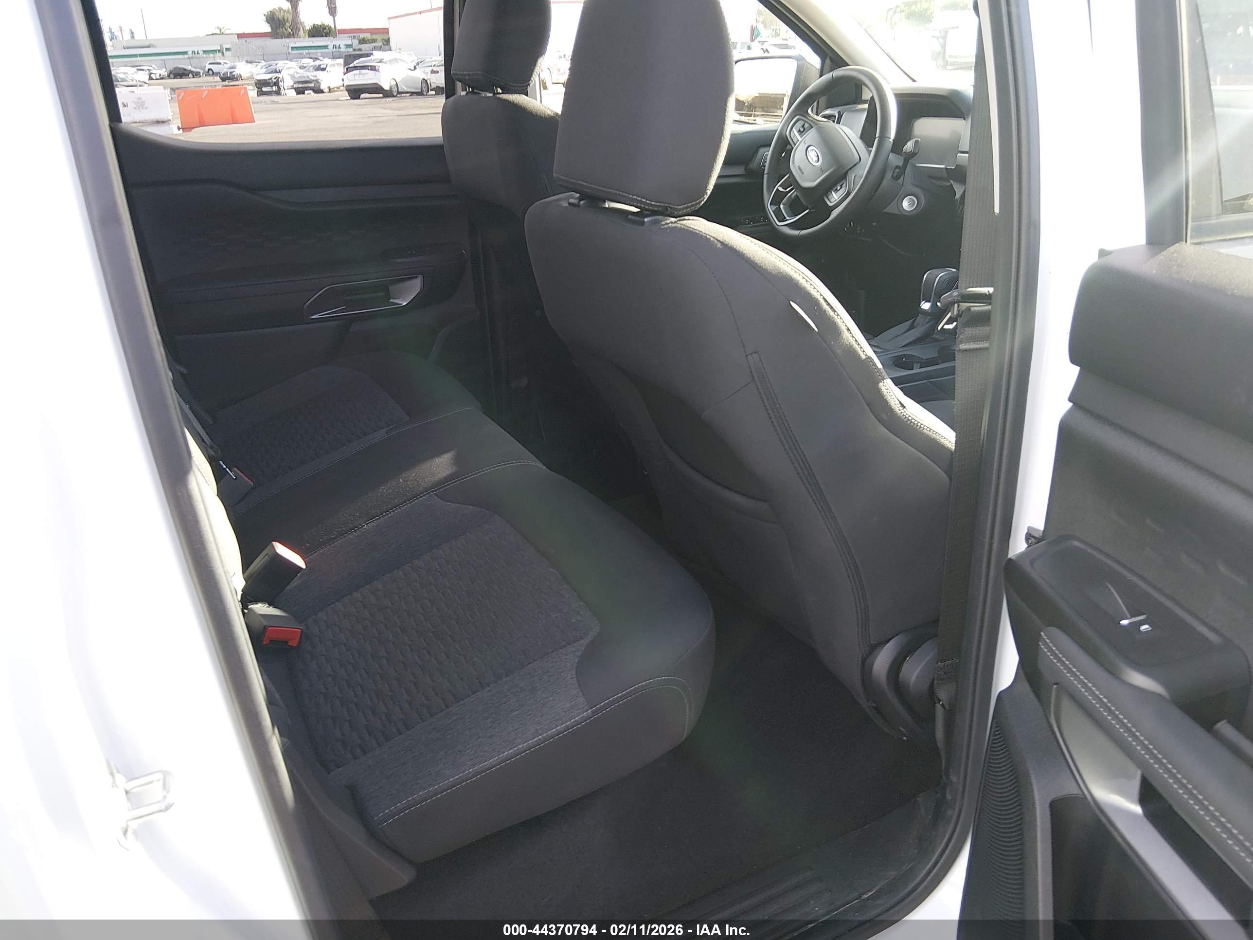 FORD RANGER image 8