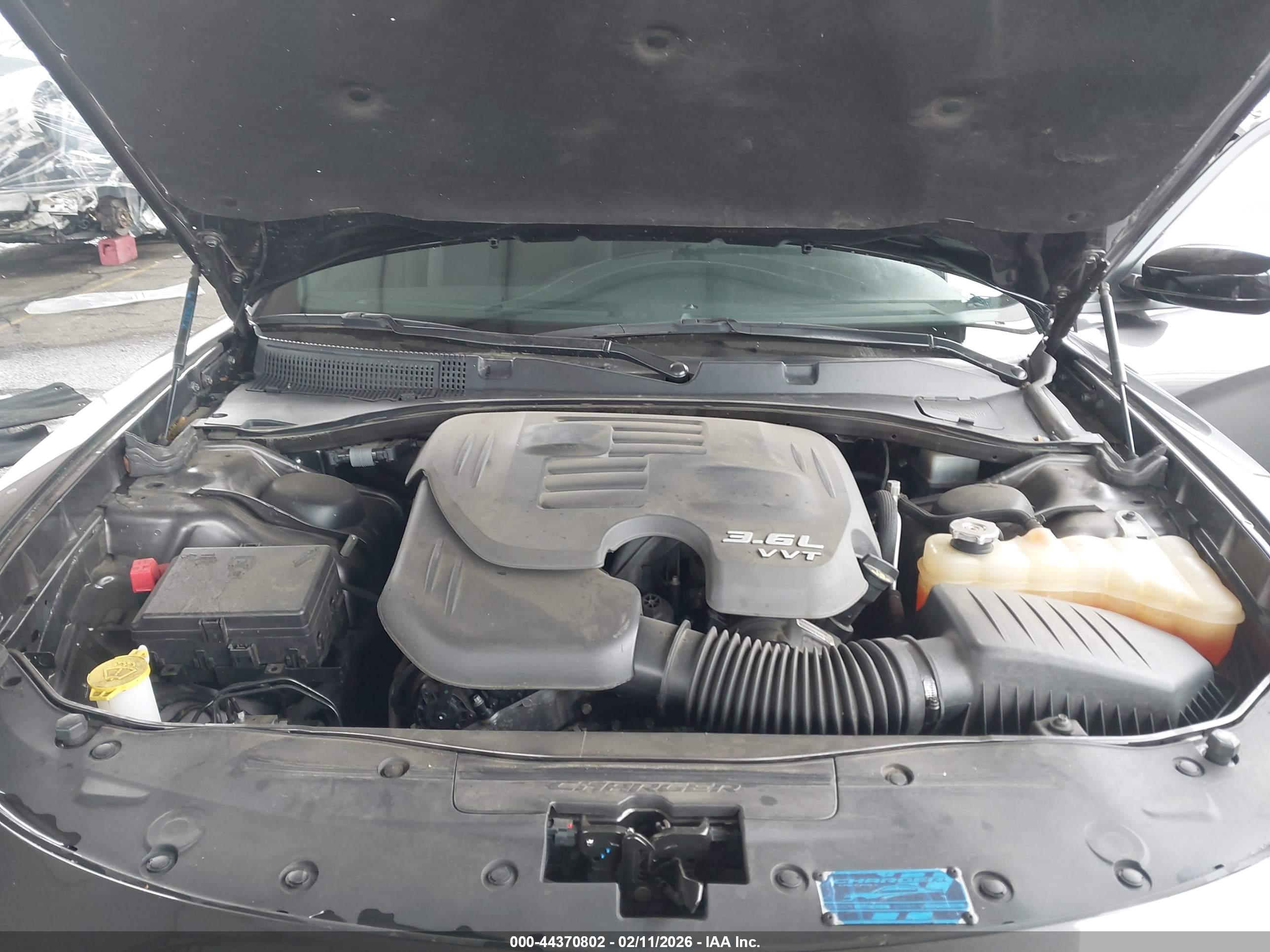 DODGE CHARGER image 10