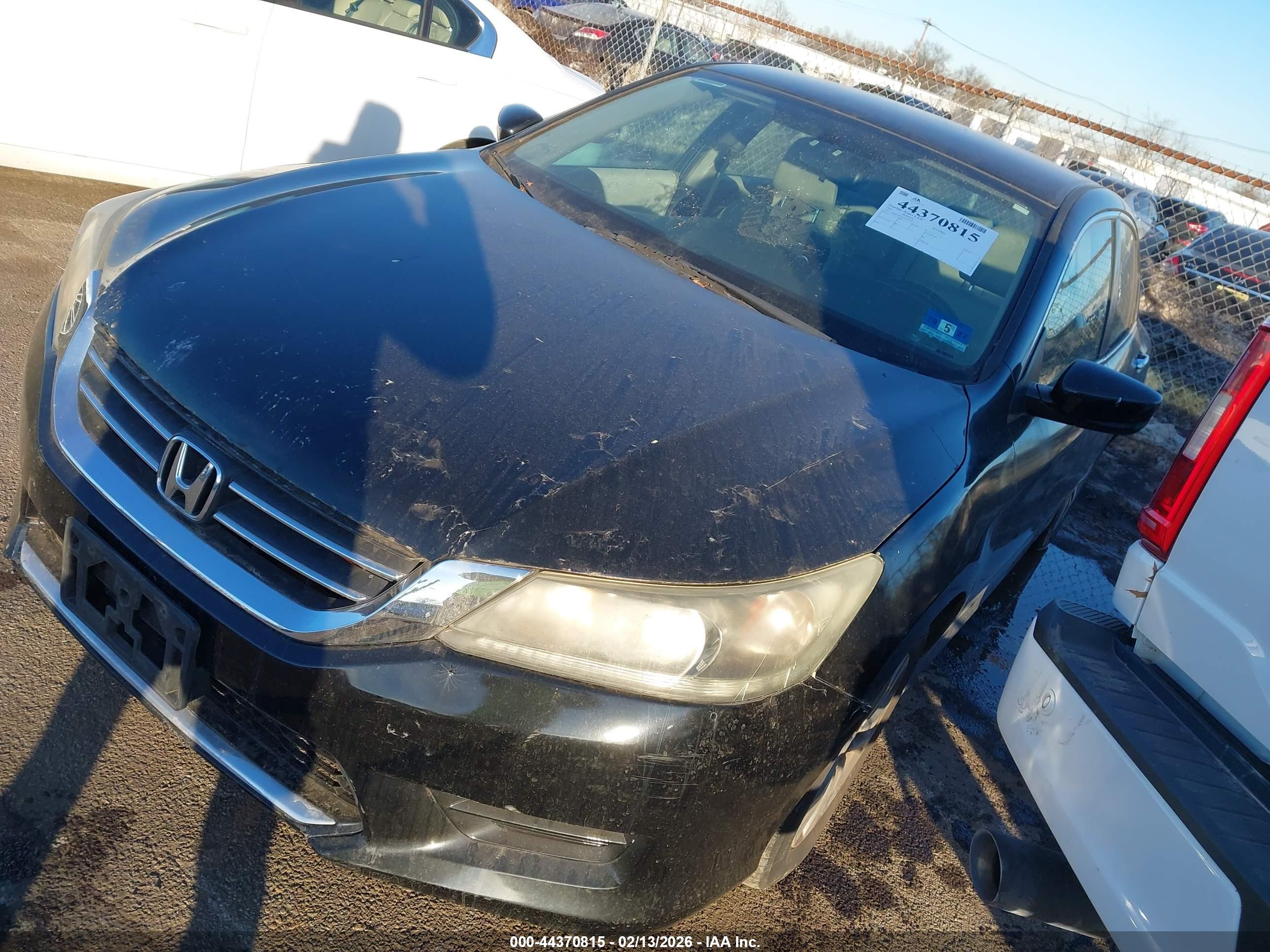 HONDA ACCORD image 2
