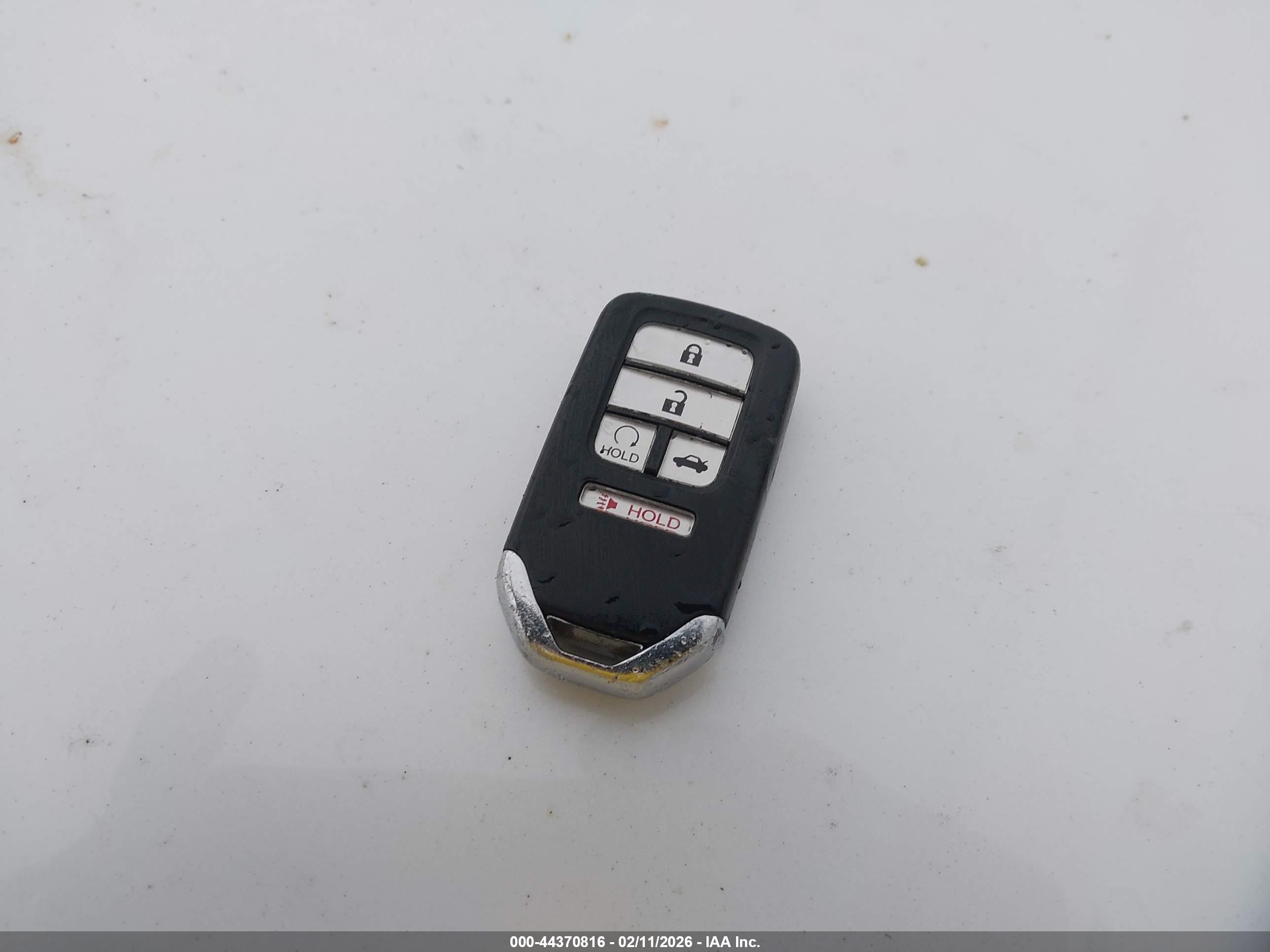 HONDA ACCORD image 11