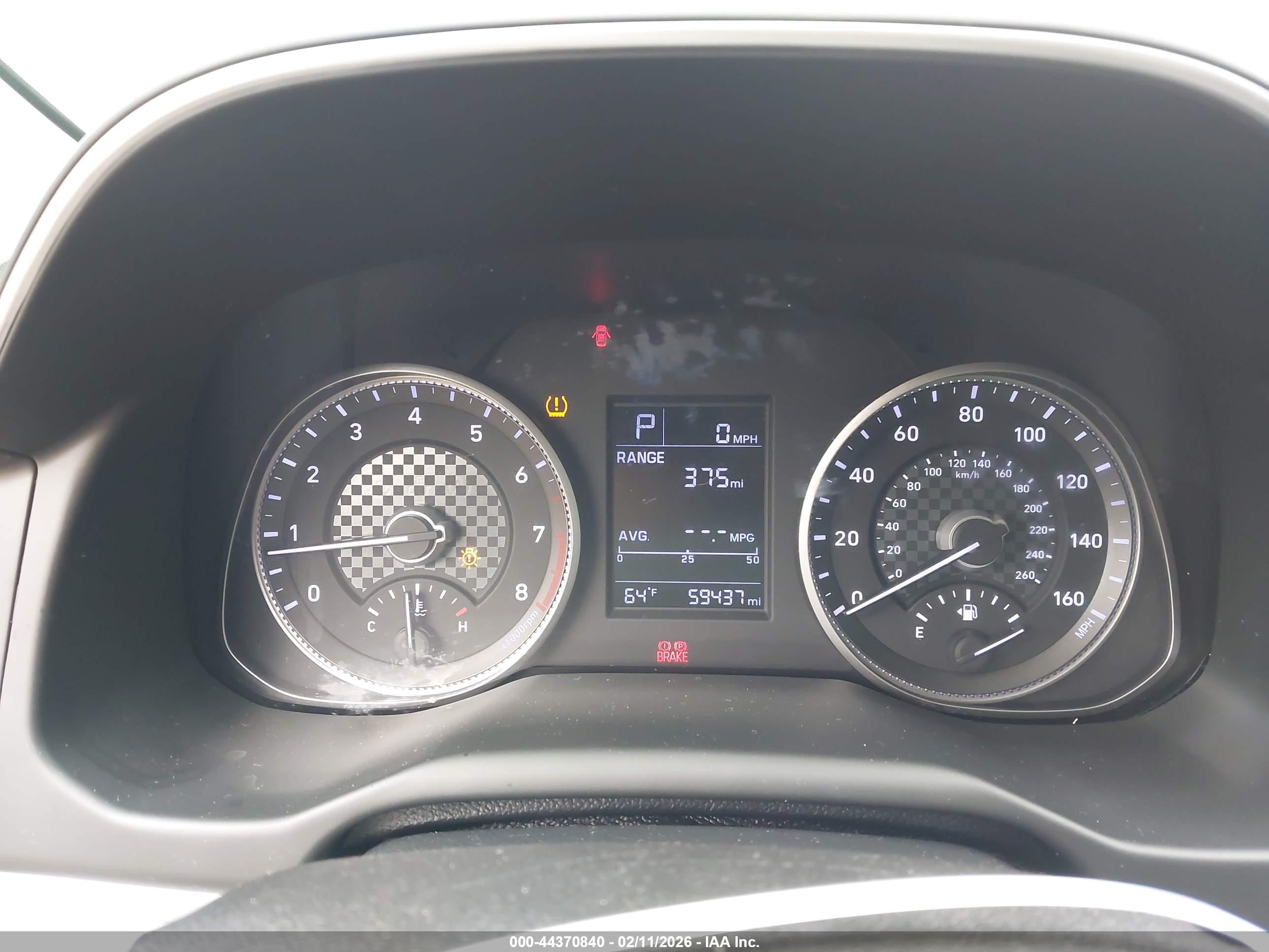 HYUNDAI ELANTRA image 7