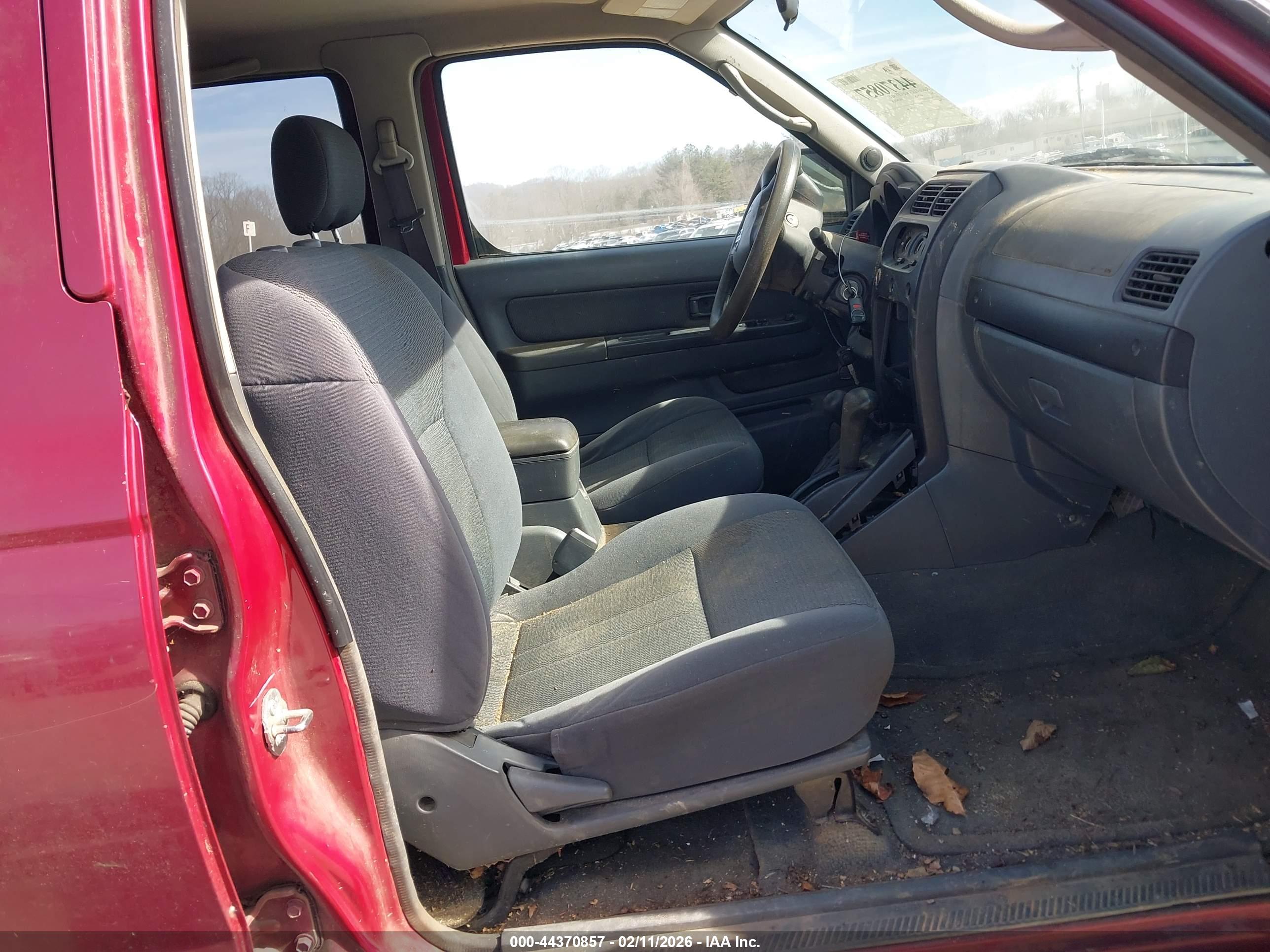 NISSAN FRONTIER image 5
