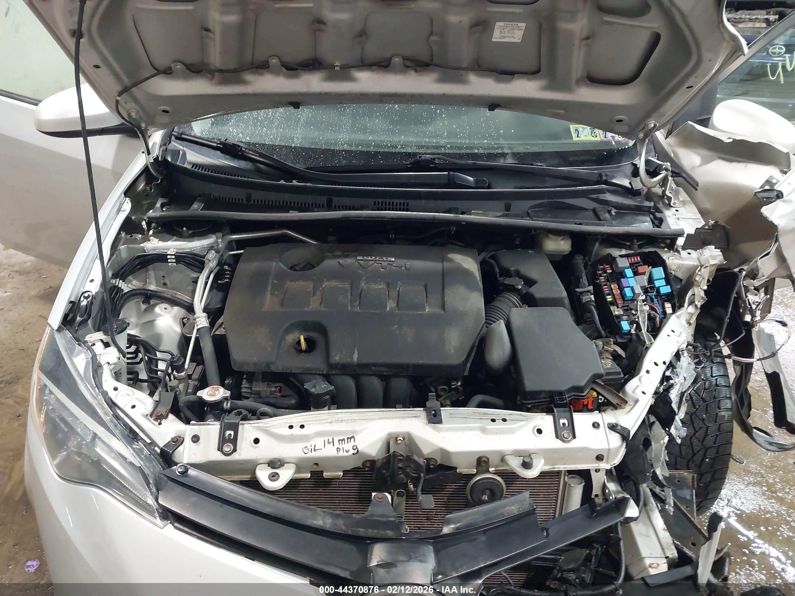 TOYOTA COROLLA image 10