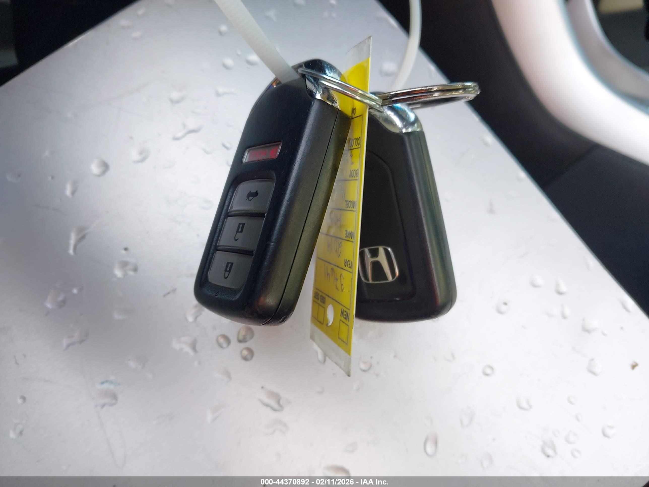 HONDA ACCORD image 11