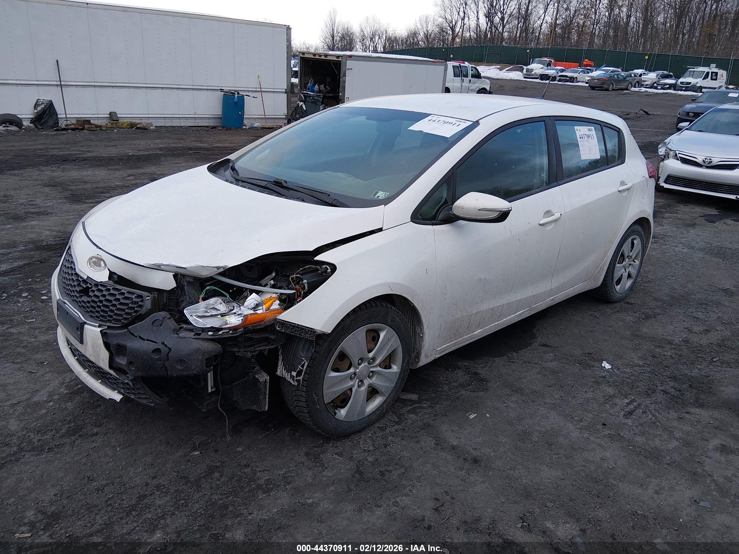 KIA FORTE image 2