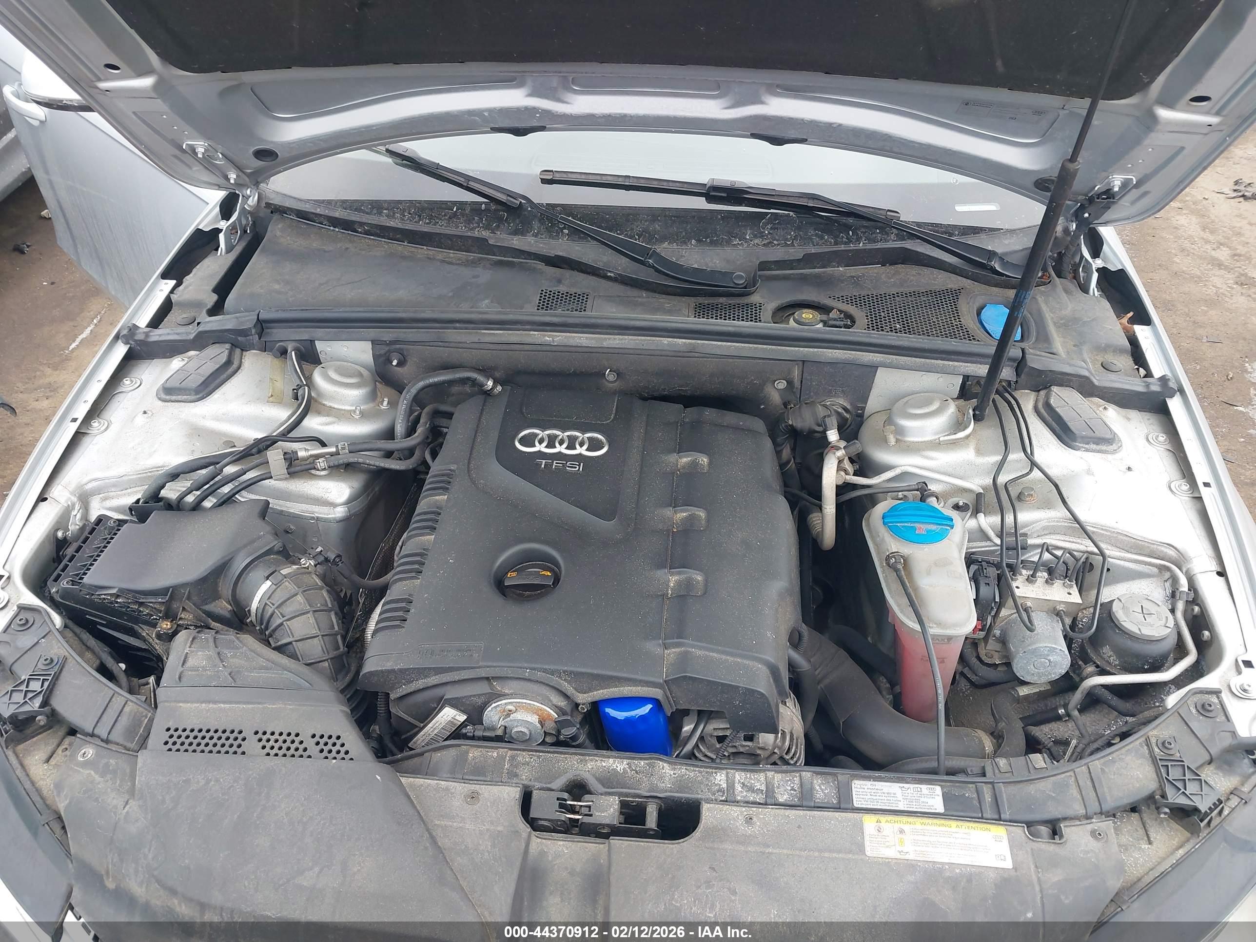 AUDI A4 image 10