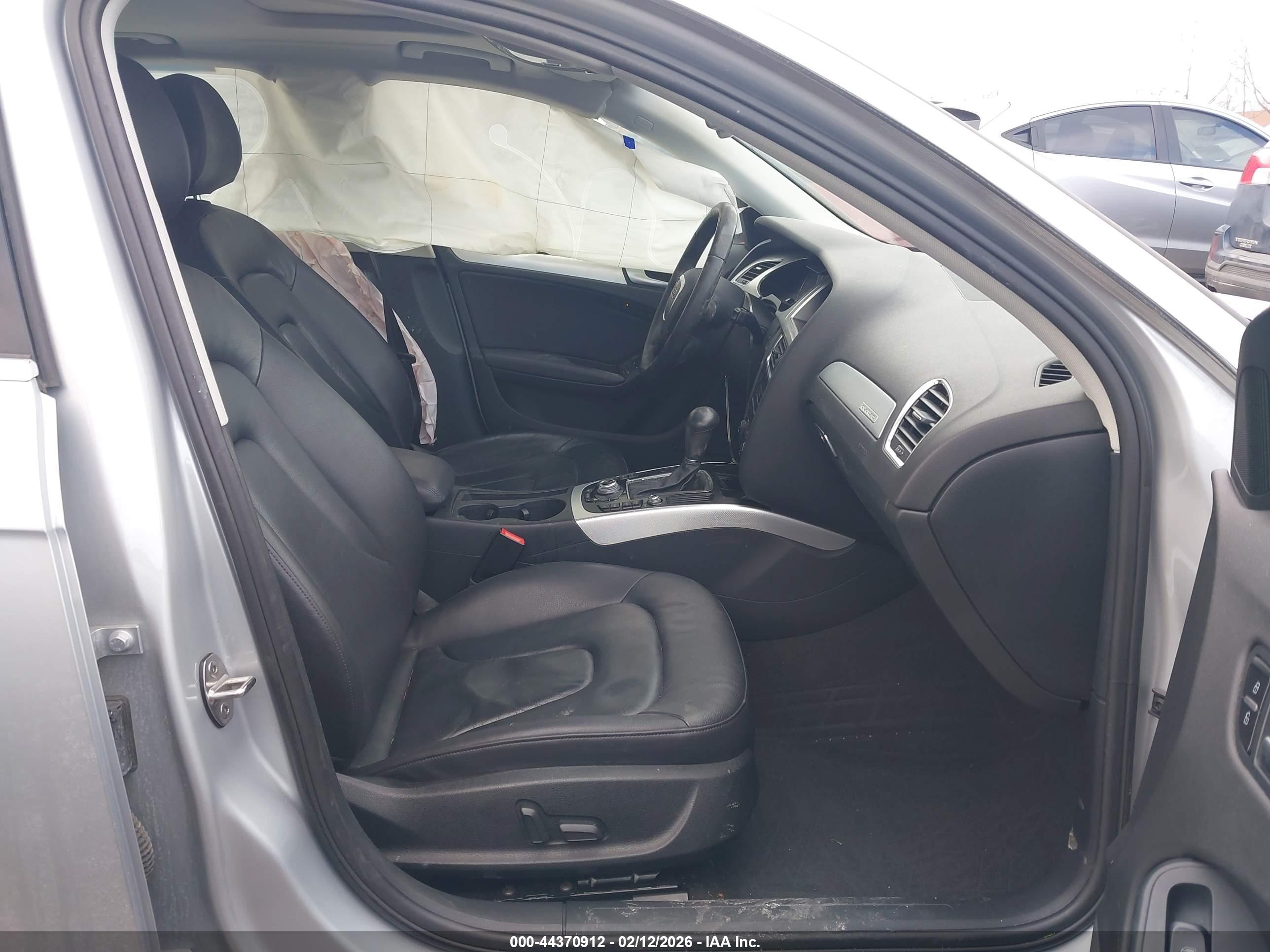 AUDI A4 image 5