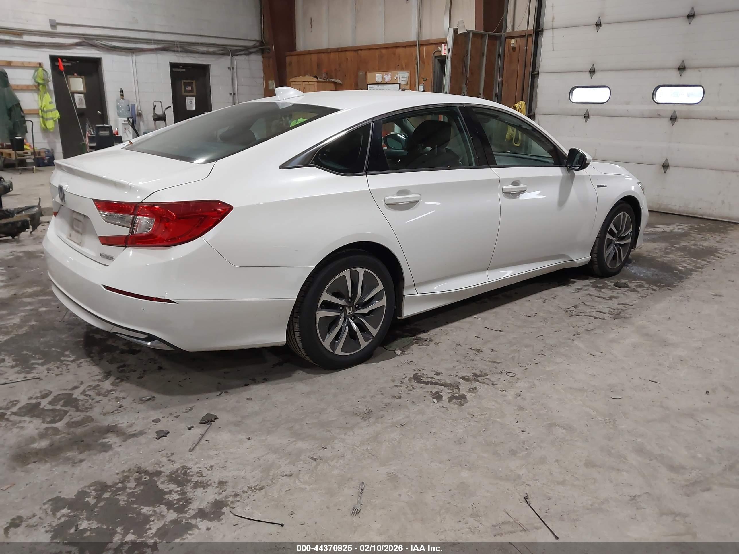 HONDA ACCORD image 4