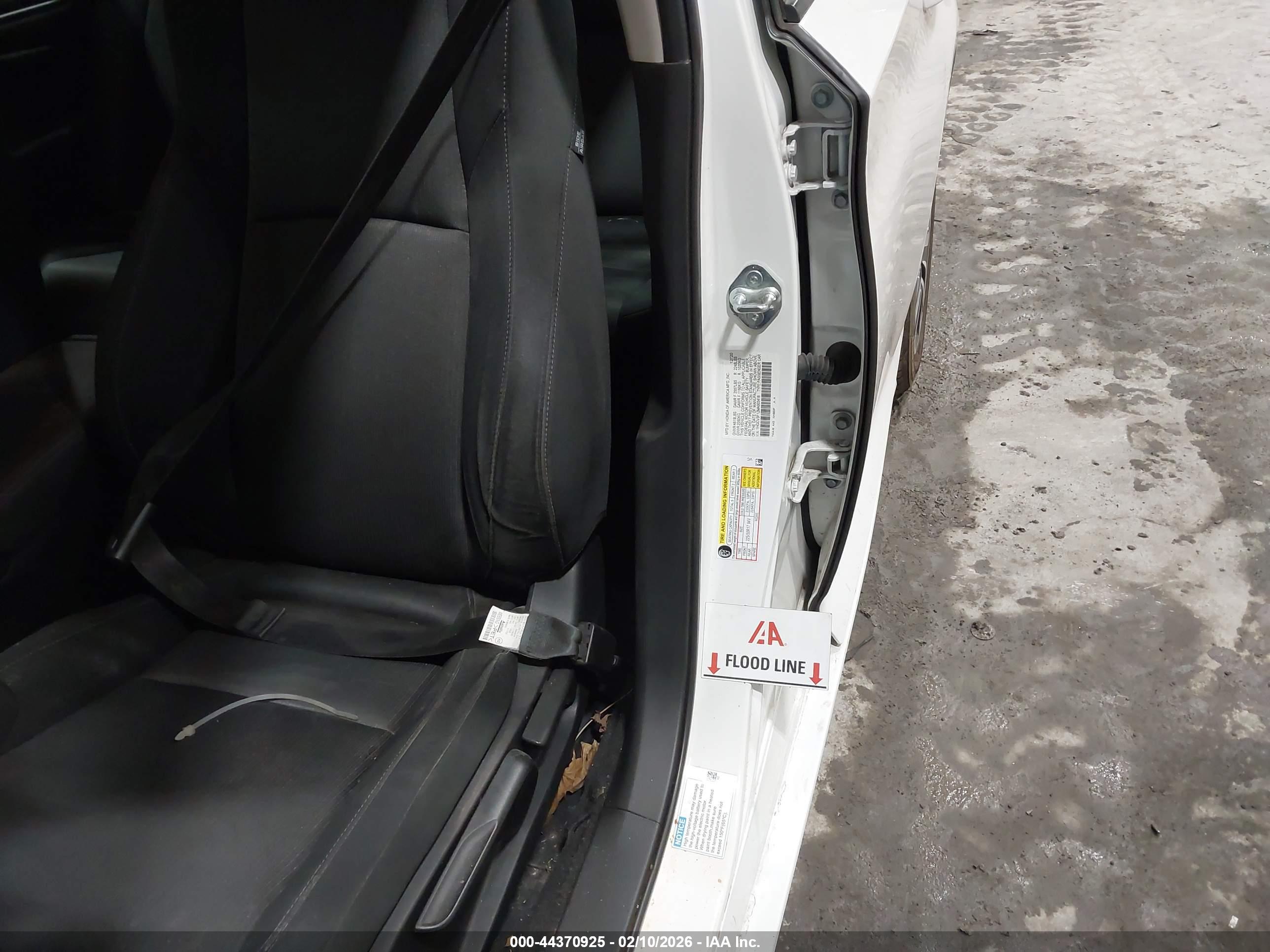 HONDA ACCORD image 6