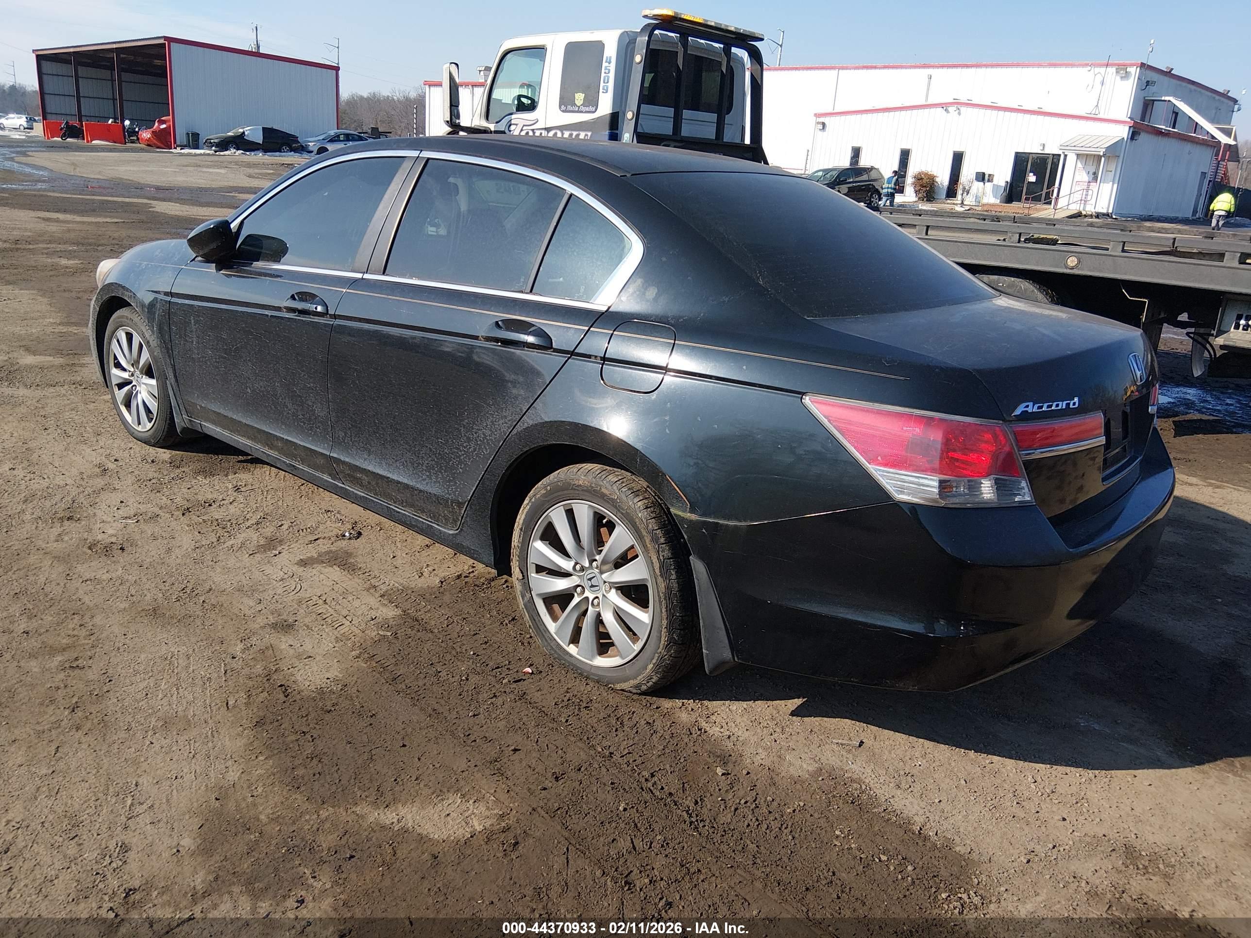 HONDA ACCORD image 3