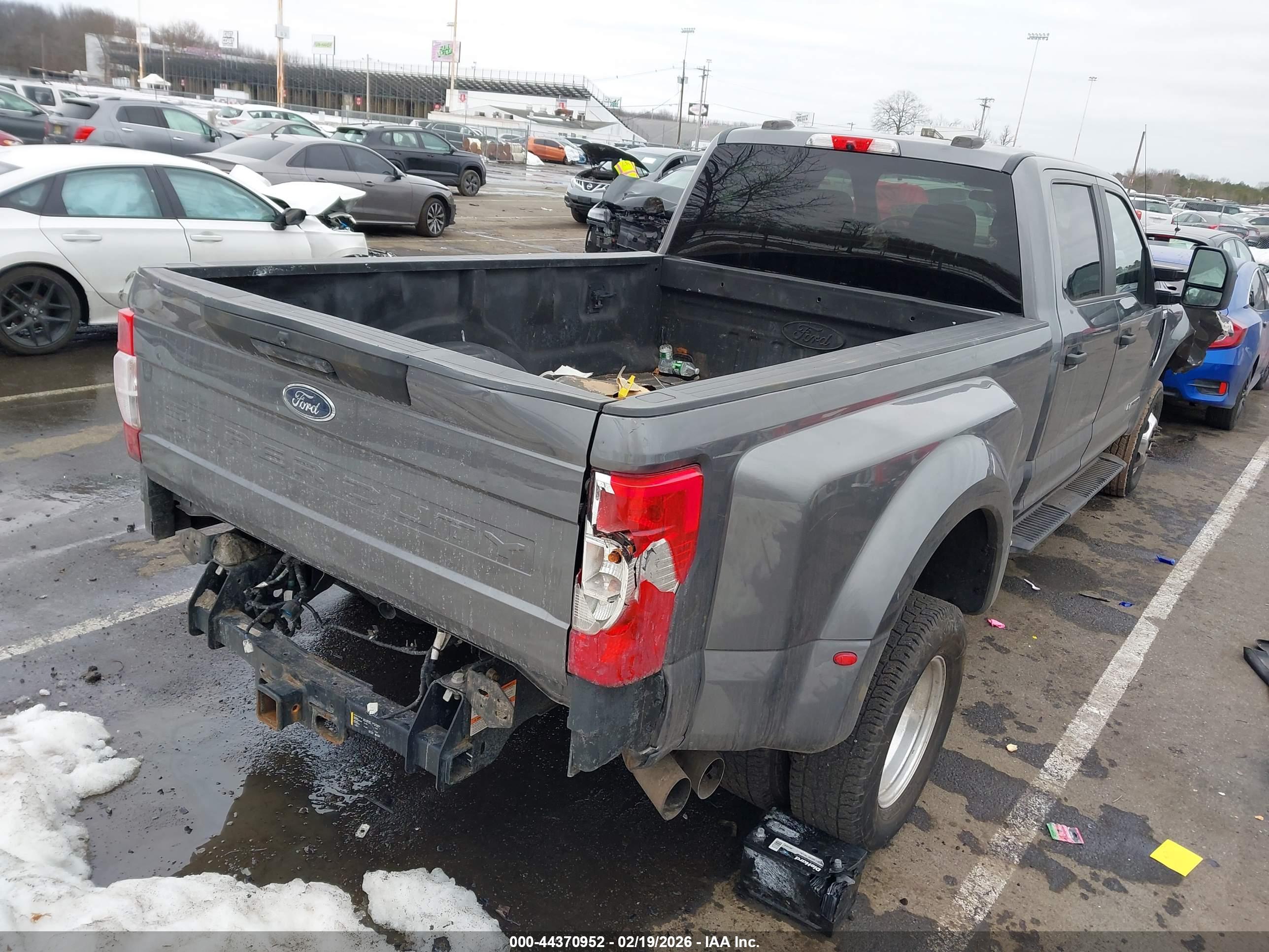 FORD F-350 image 4