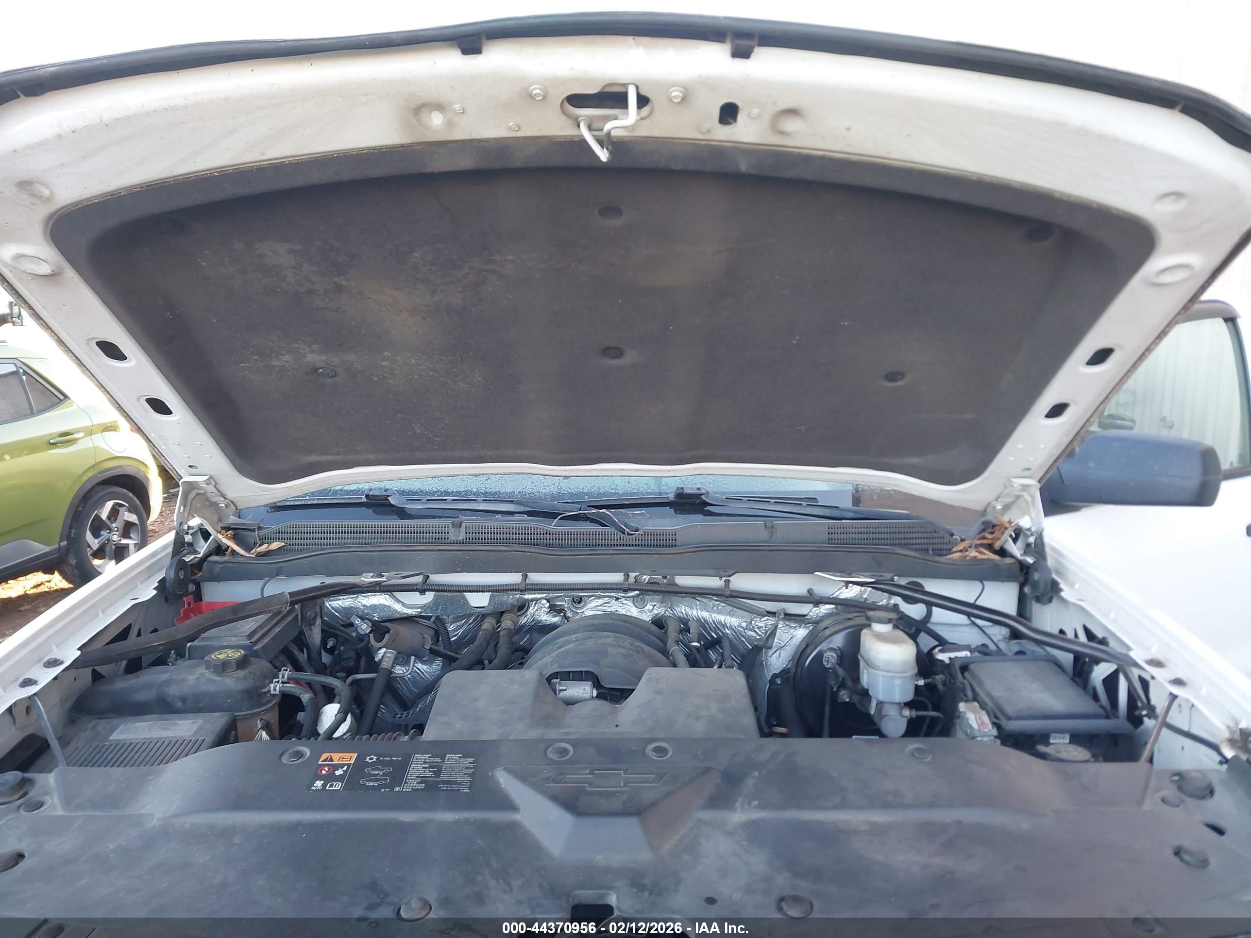 CHEVROLET SILVERADO image 10