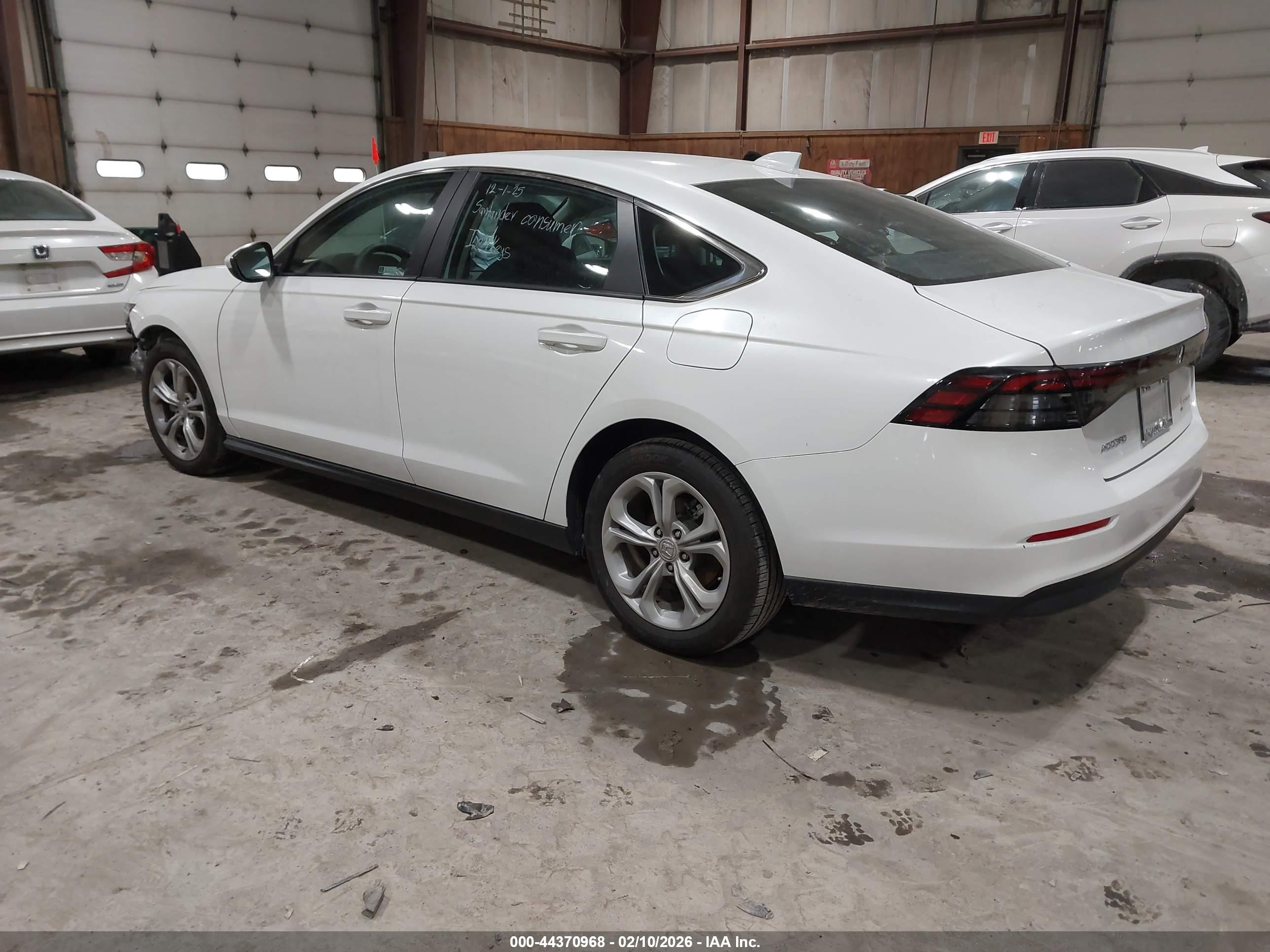 HONDA ACCORD image 3
