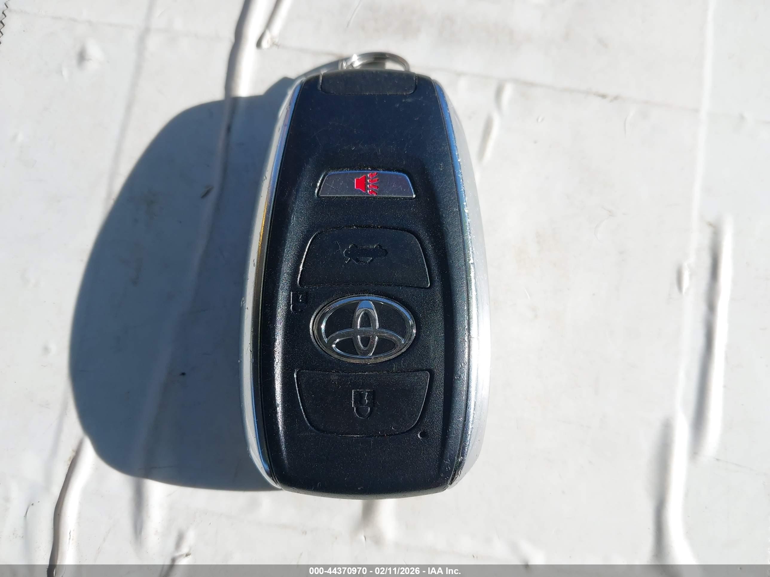 TOYOTA GR86 image 11