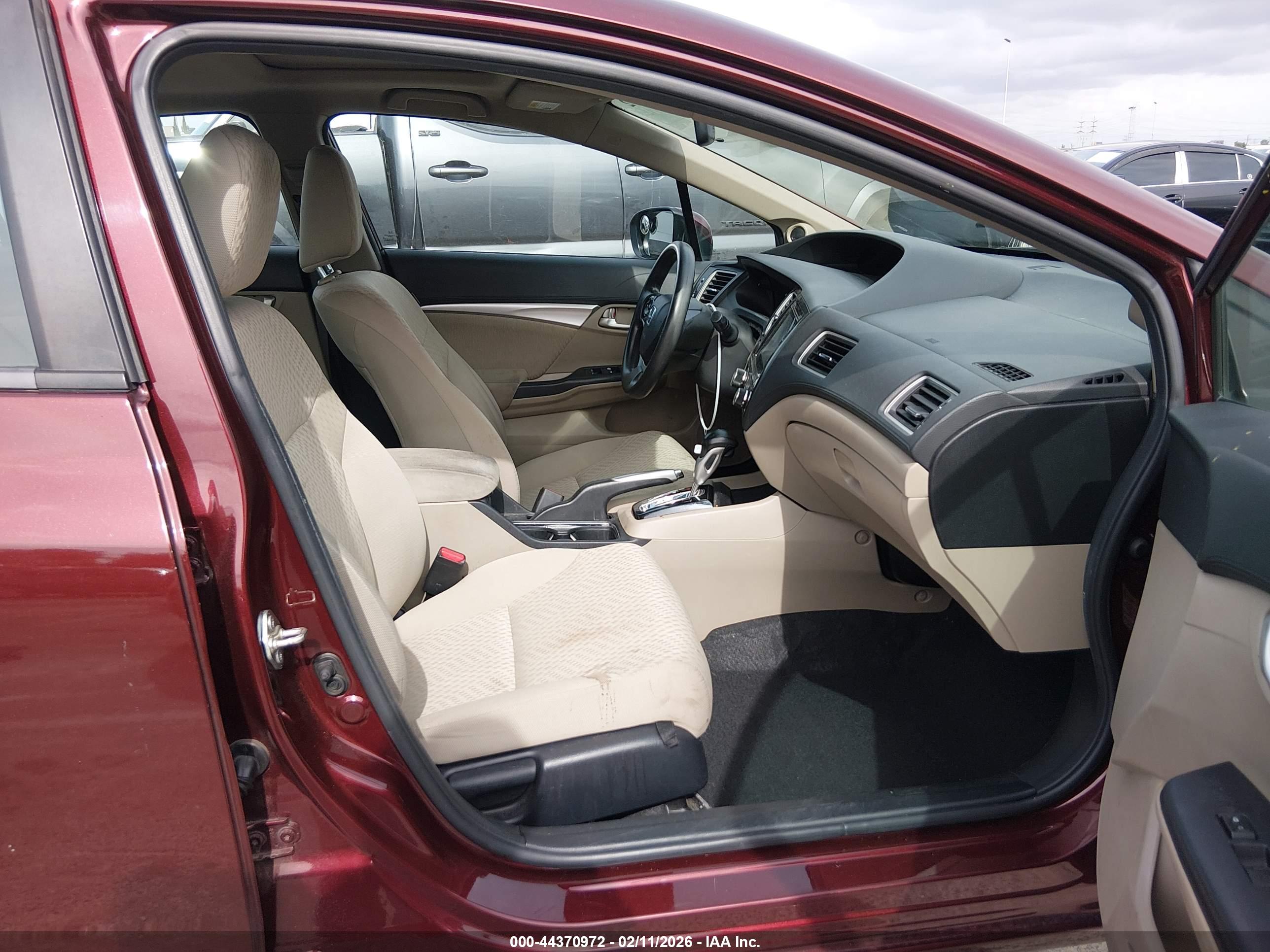HONDA CIVIC image 5