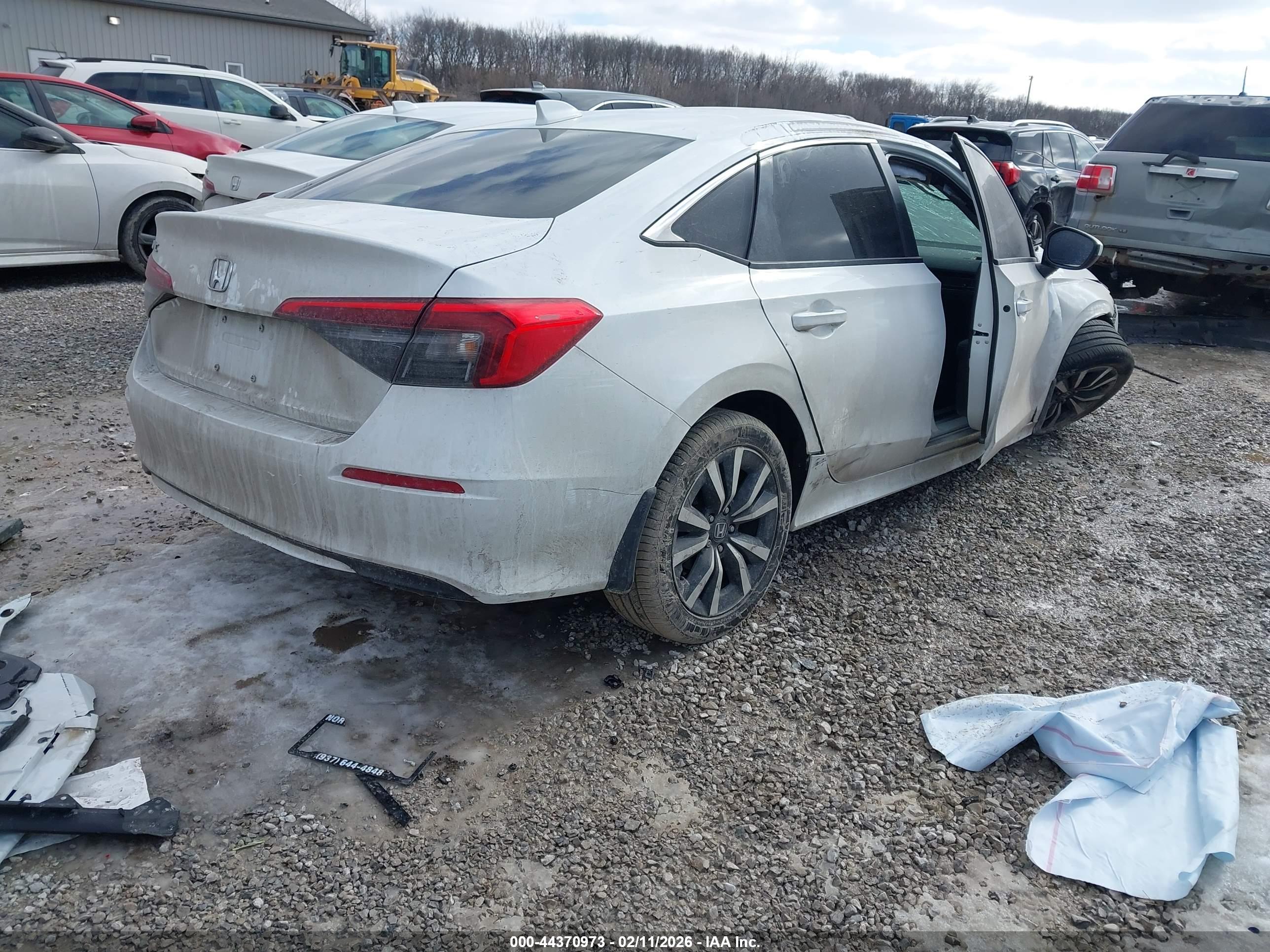 HONDA CIVIC image 4