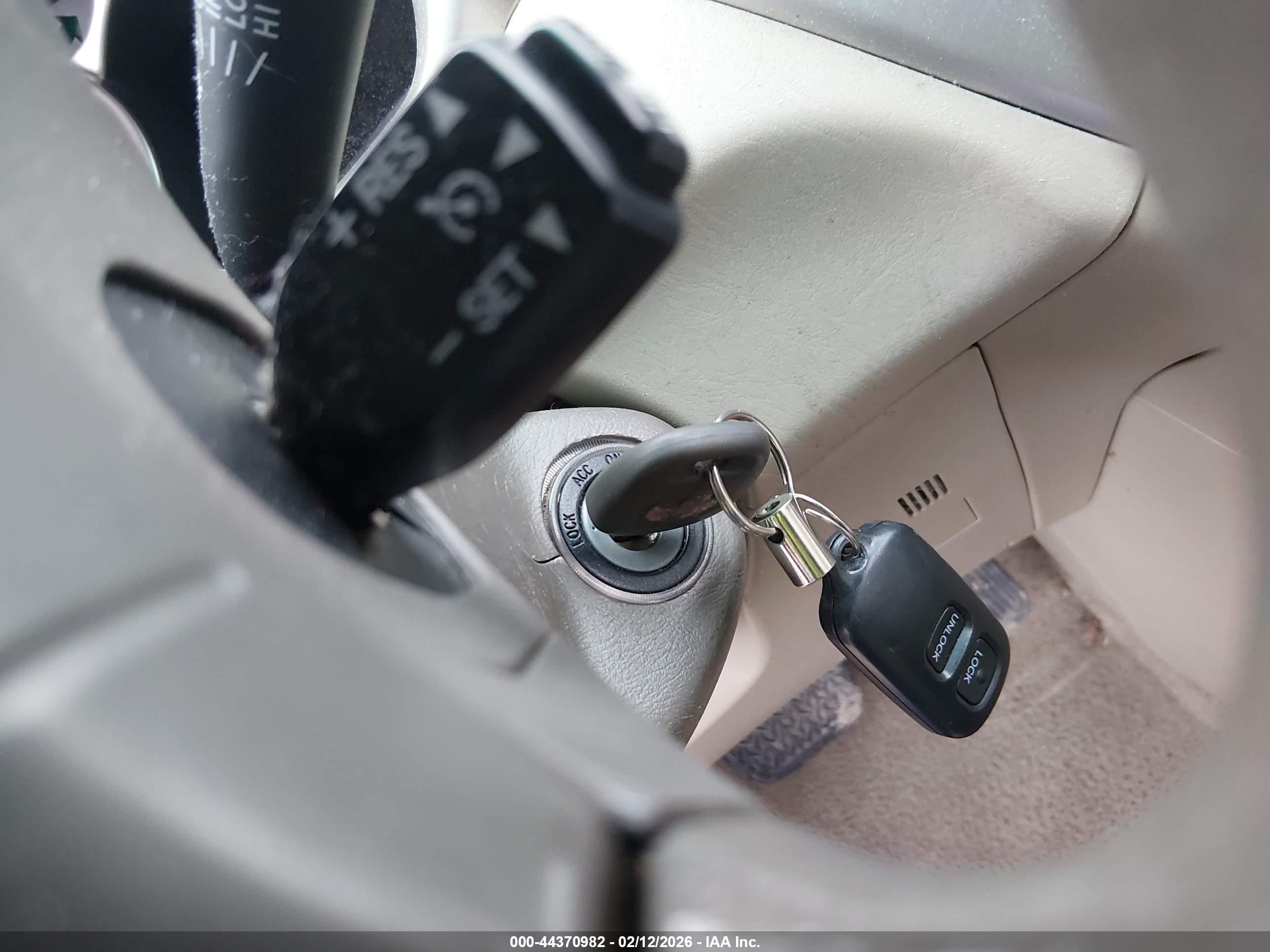 TOYOTA HIGHLANDER image 11