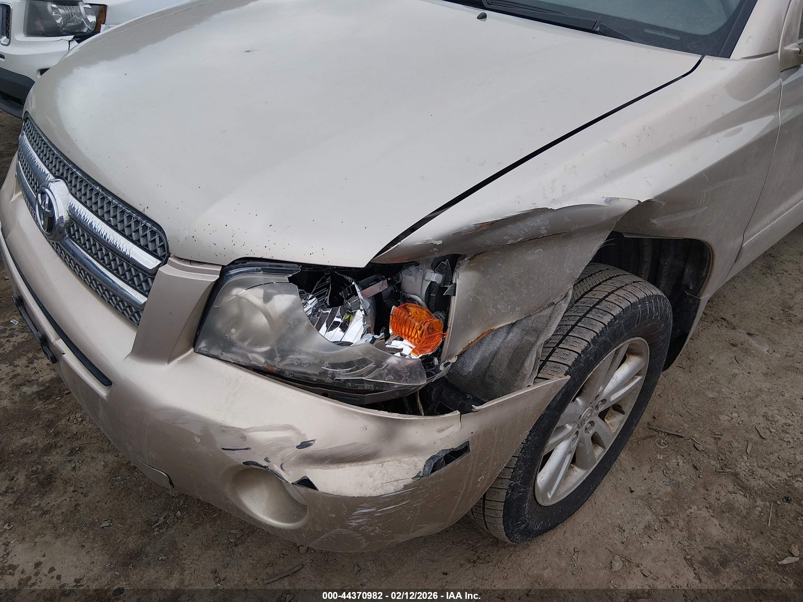 TOYOTA HIGHLANDER image 6