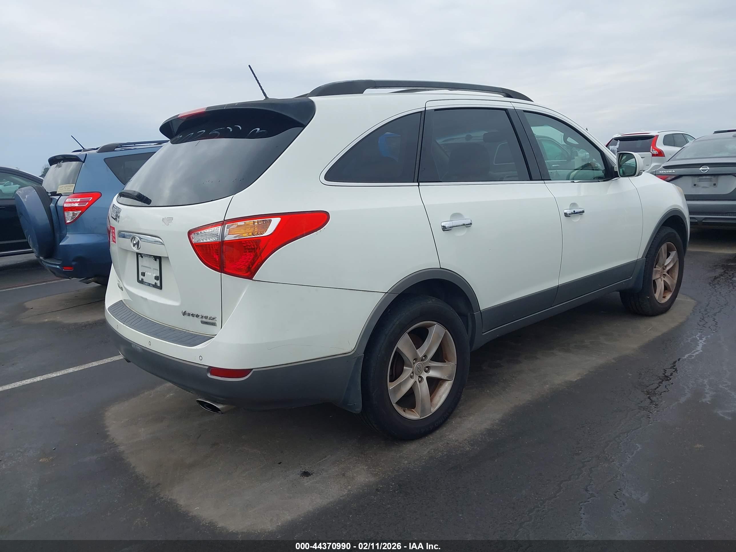 HYUNDAI VERACRUZ image 4