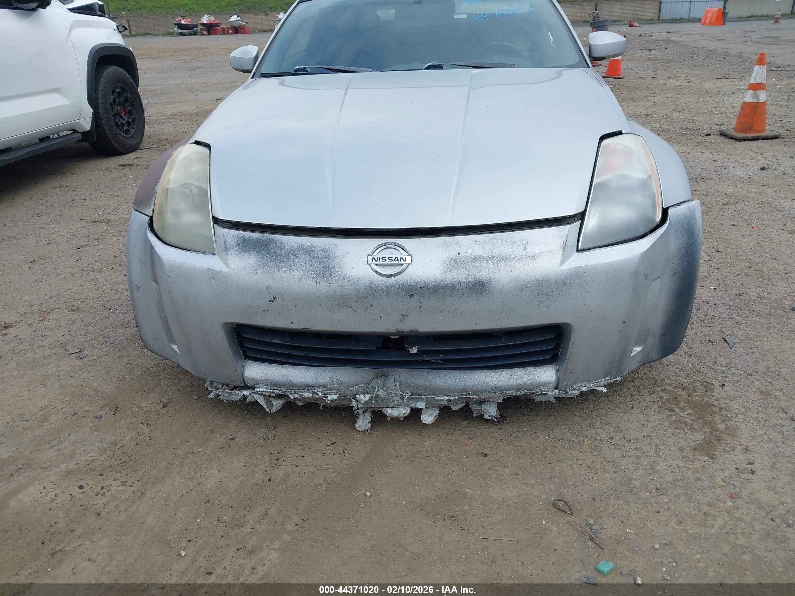 NISSAN 350Z image 6
