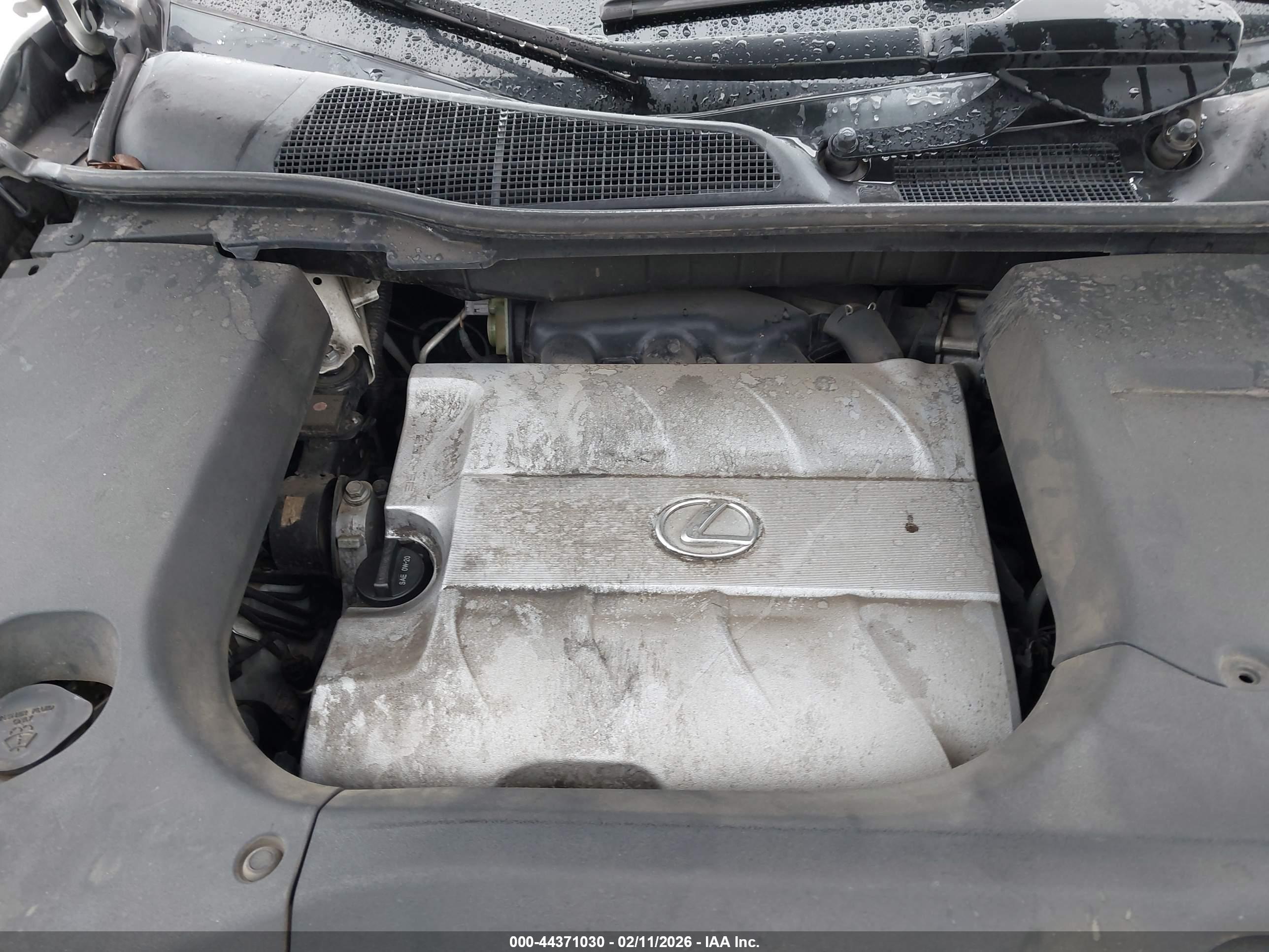 LEXUS RX image 10