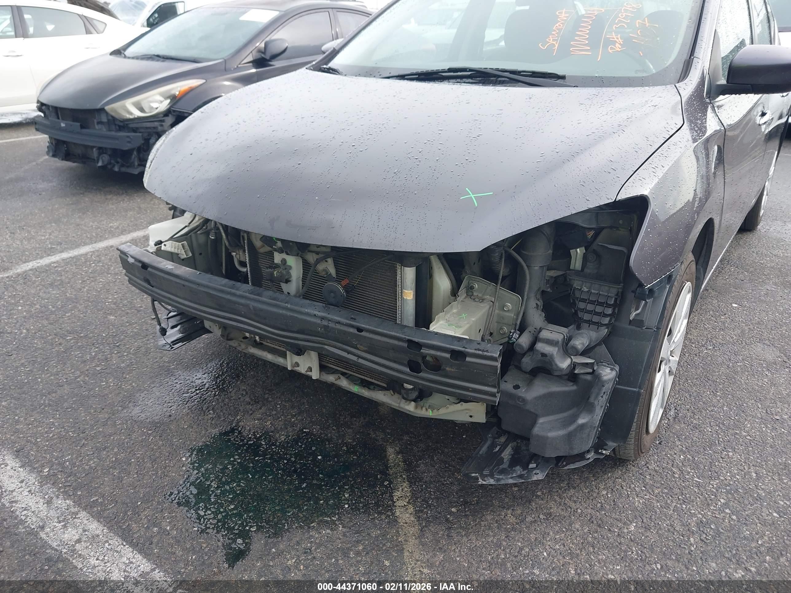 NISSAN SENTRA image 6