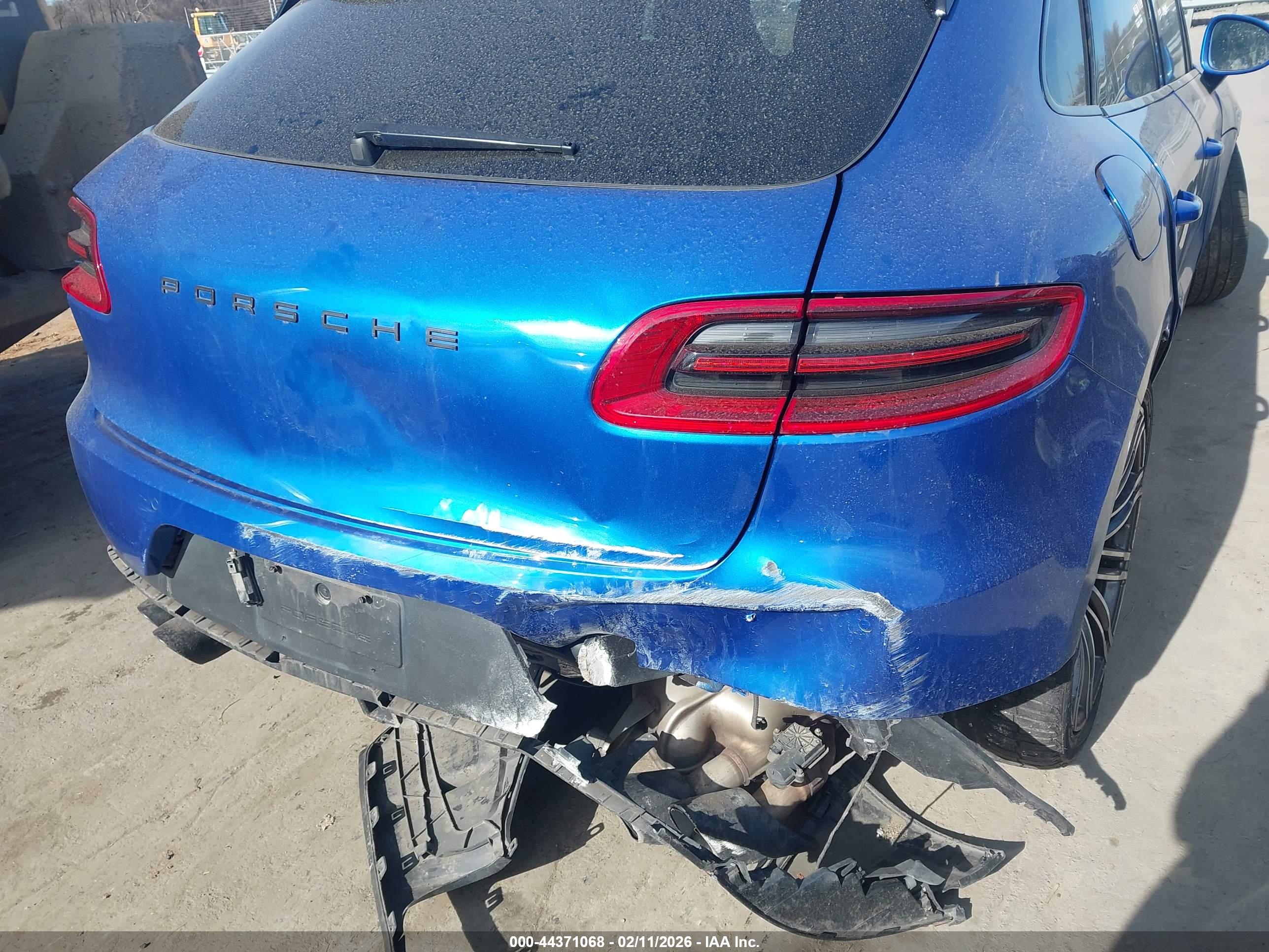 PORSCHE MACAN image 6