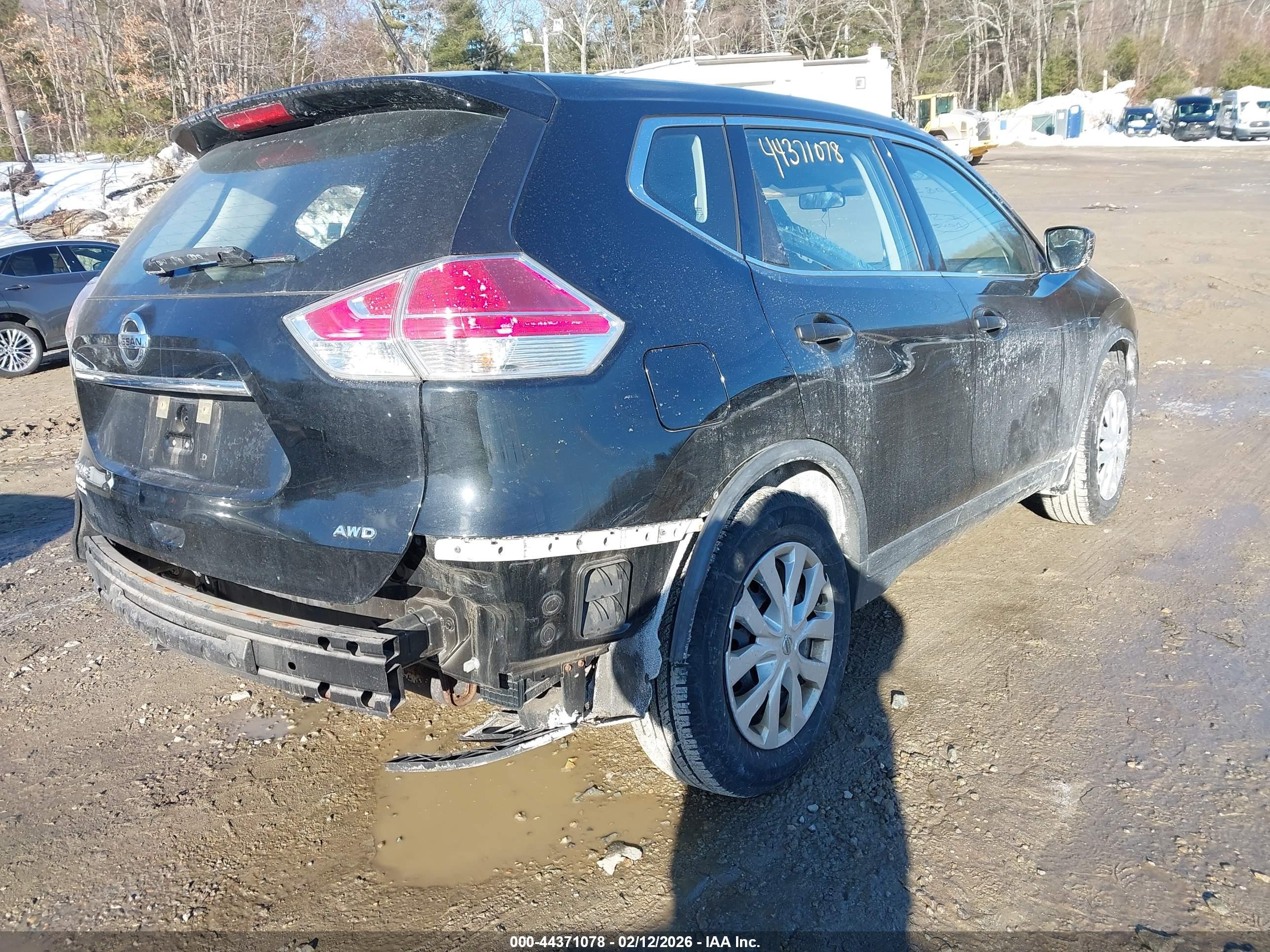 NISSAN ROGUE image 4