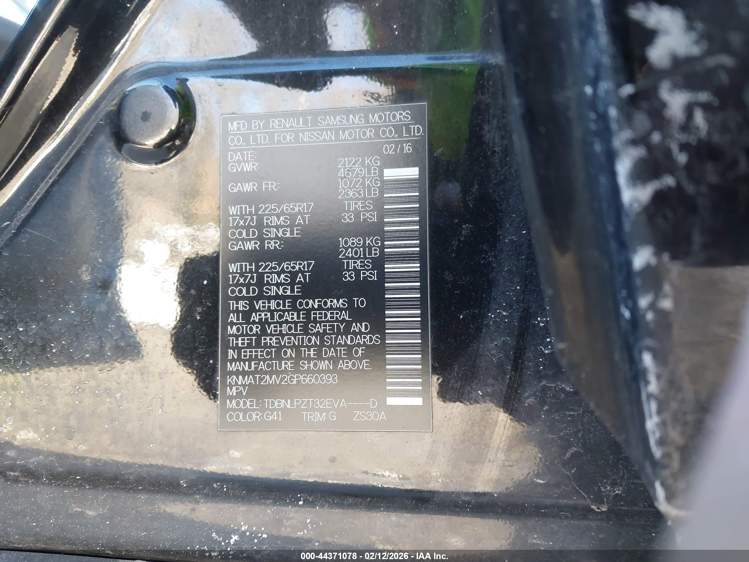 NISSAN ROGUE image 9