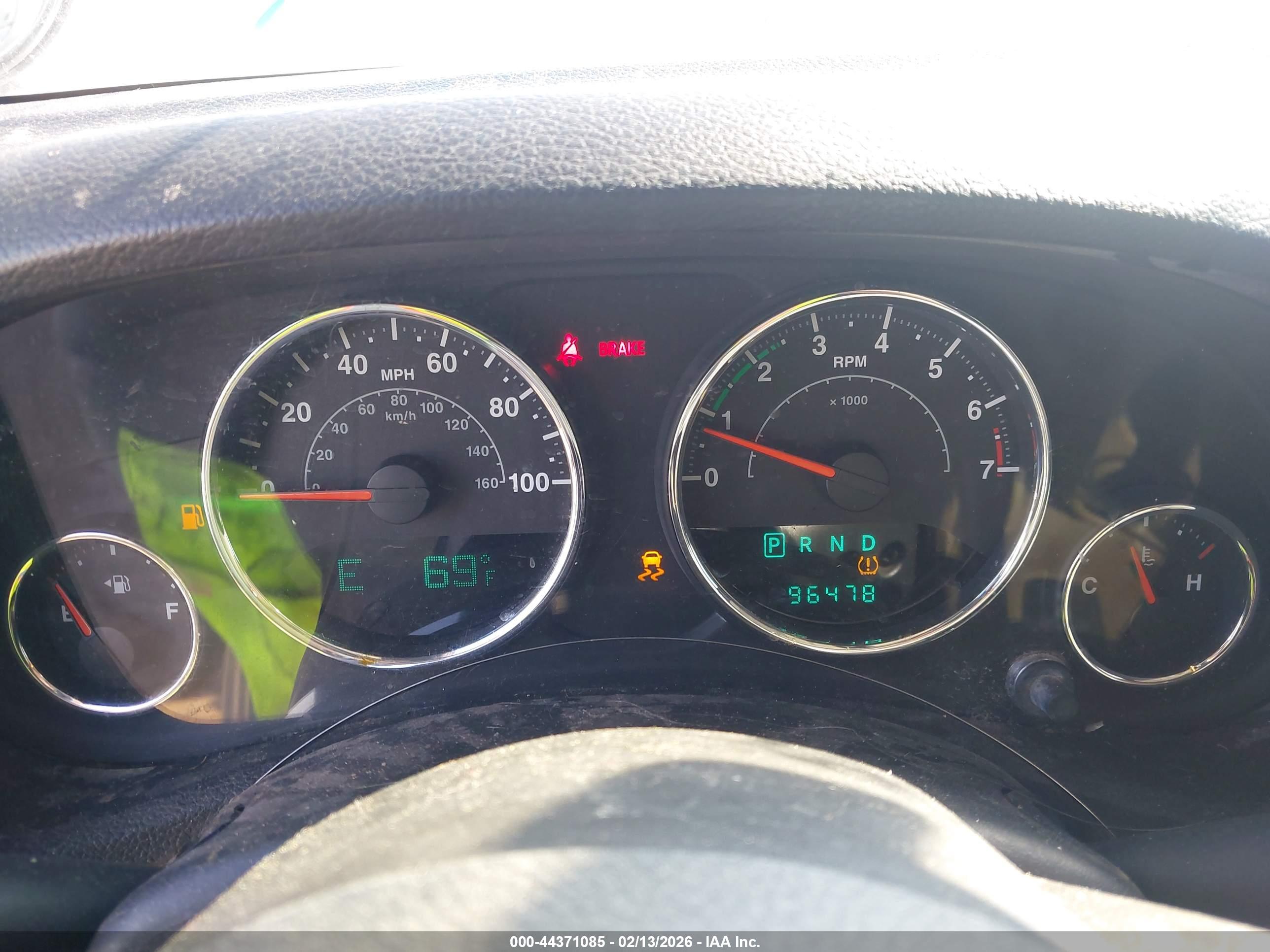 JEEP WRANGLER image 7