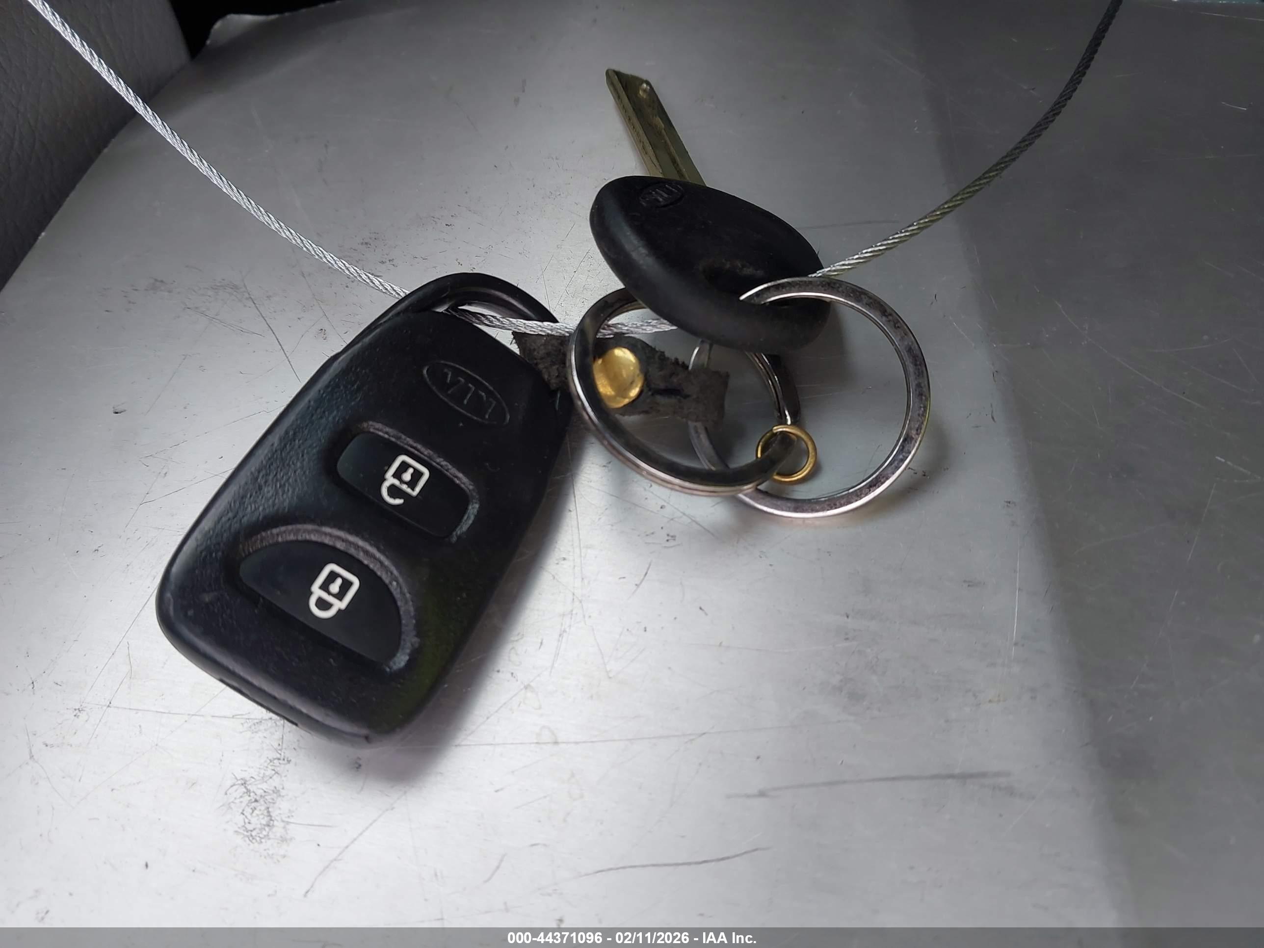 KIA SORENTO image 11
