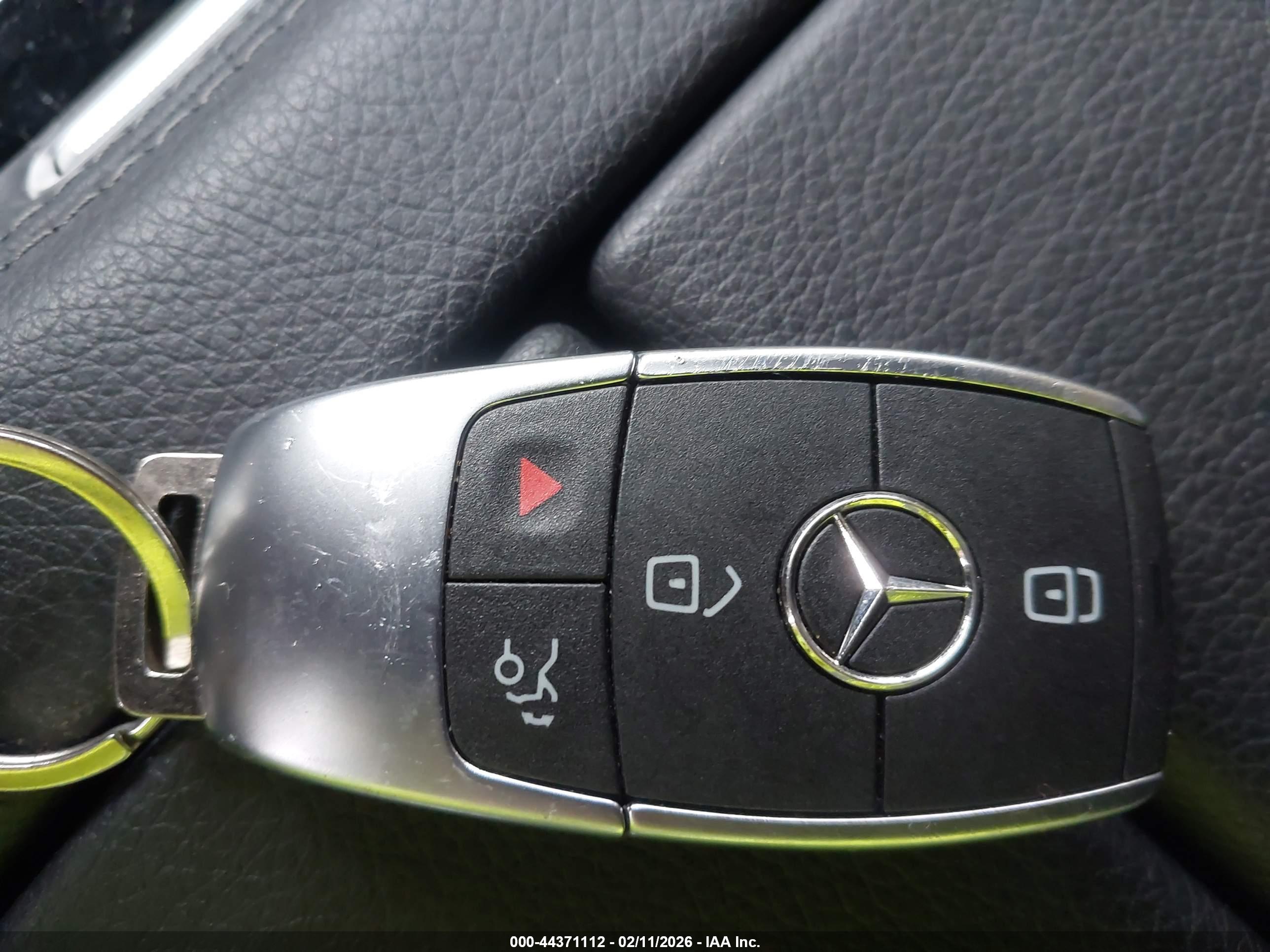 MERCEDES-BENZ GLE image 11