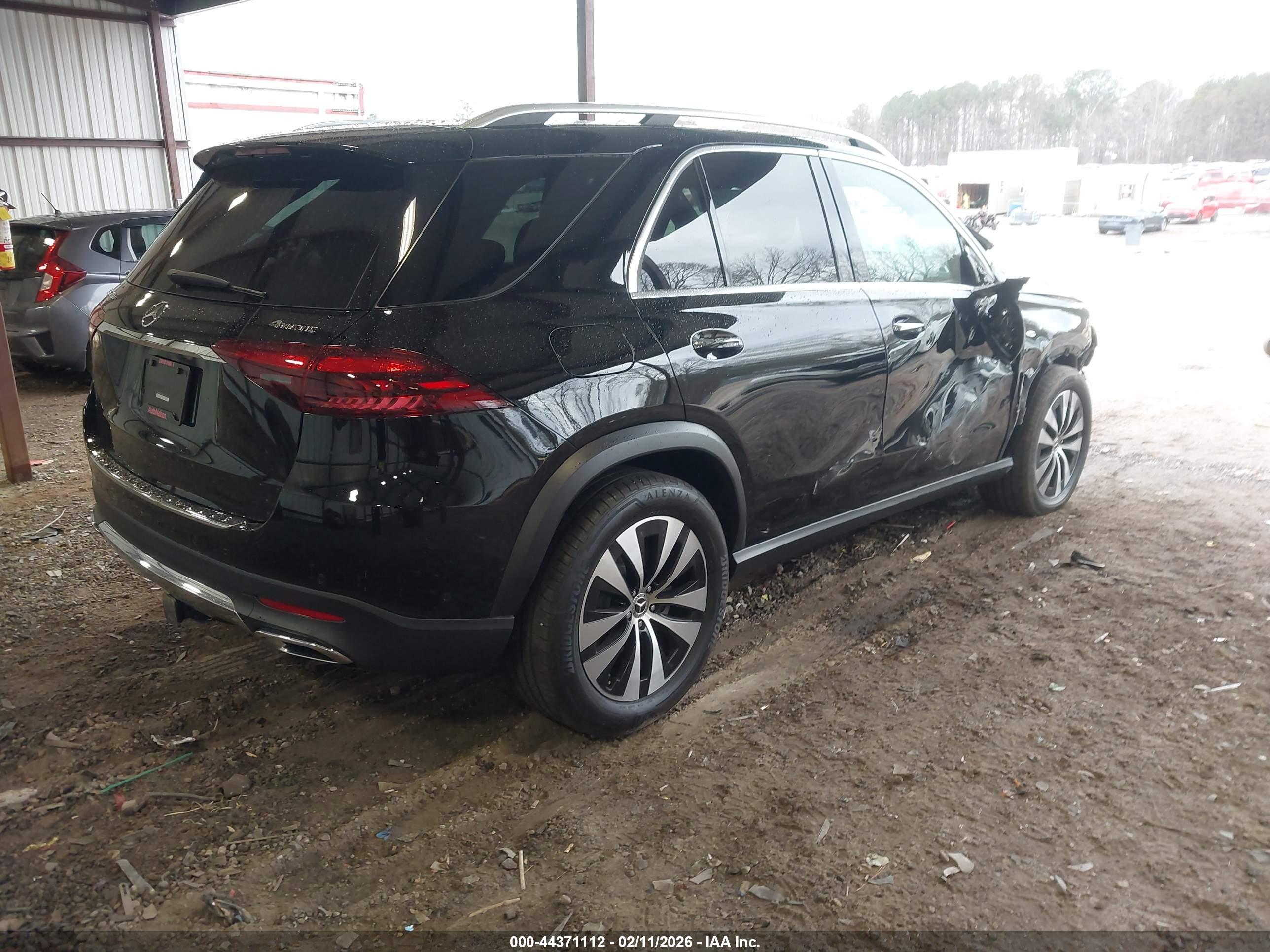 MERCEDES-BENZ GLE image 4