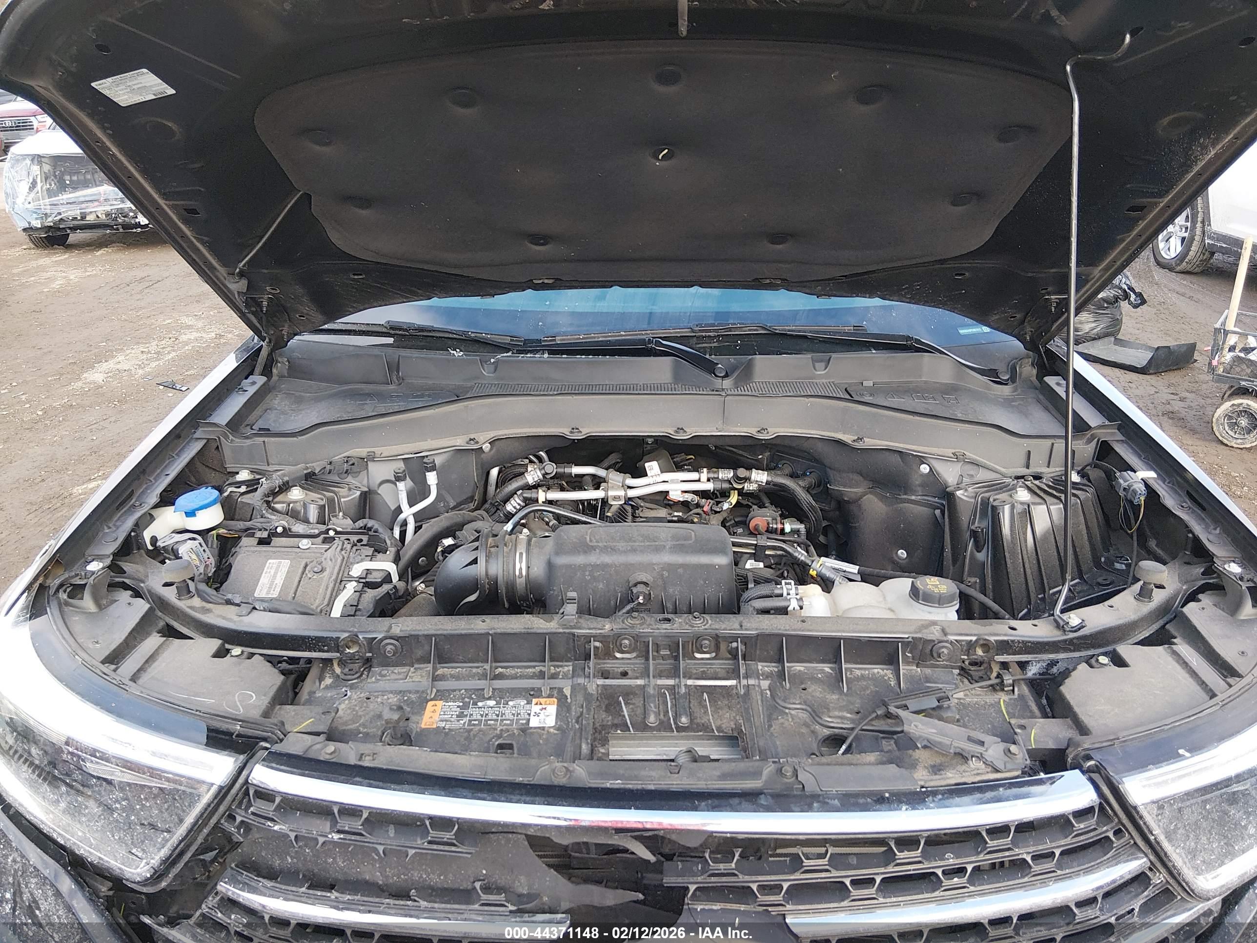 FORD EXPLORER image 10