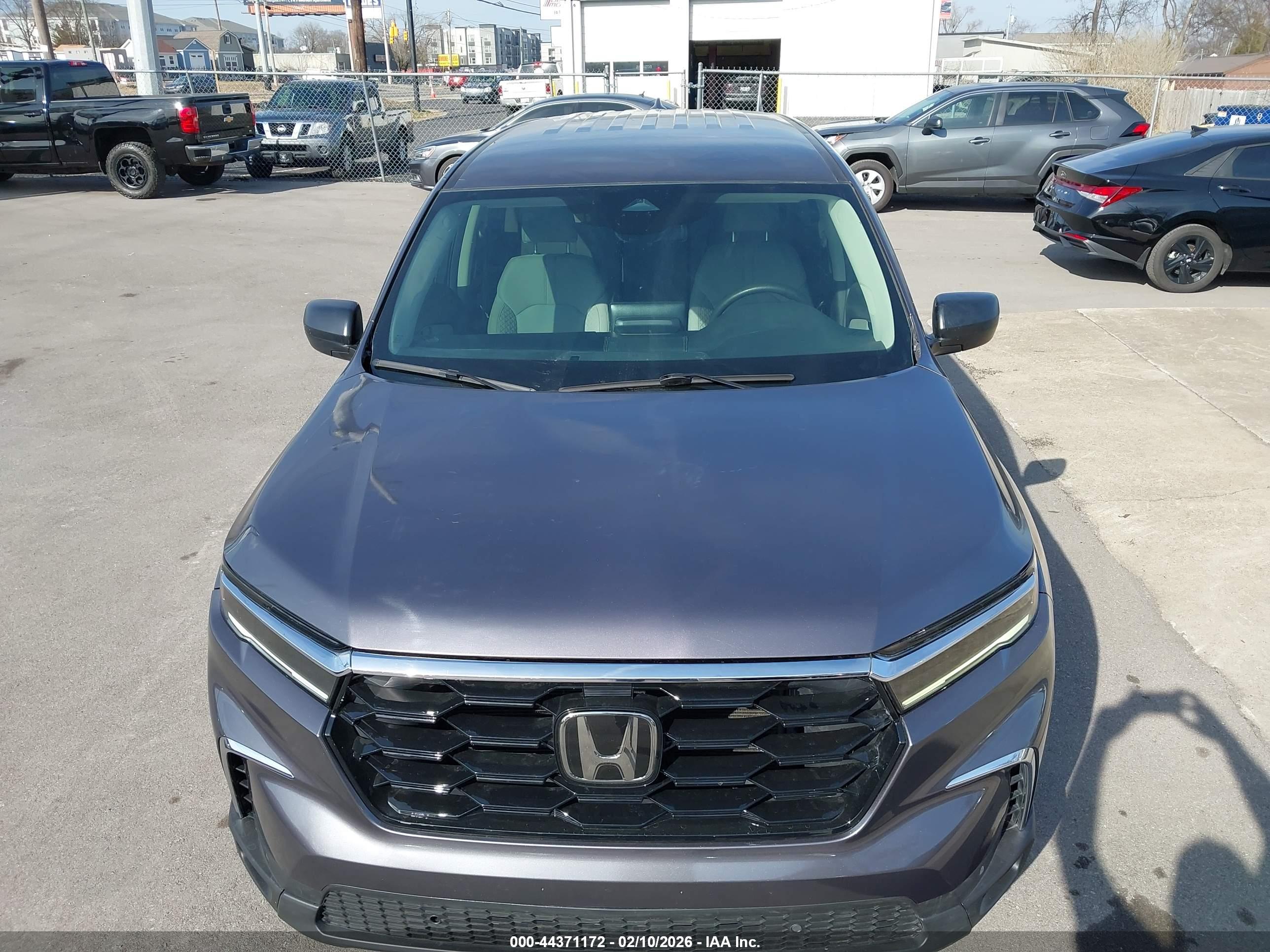 HONDA PILOT image 6