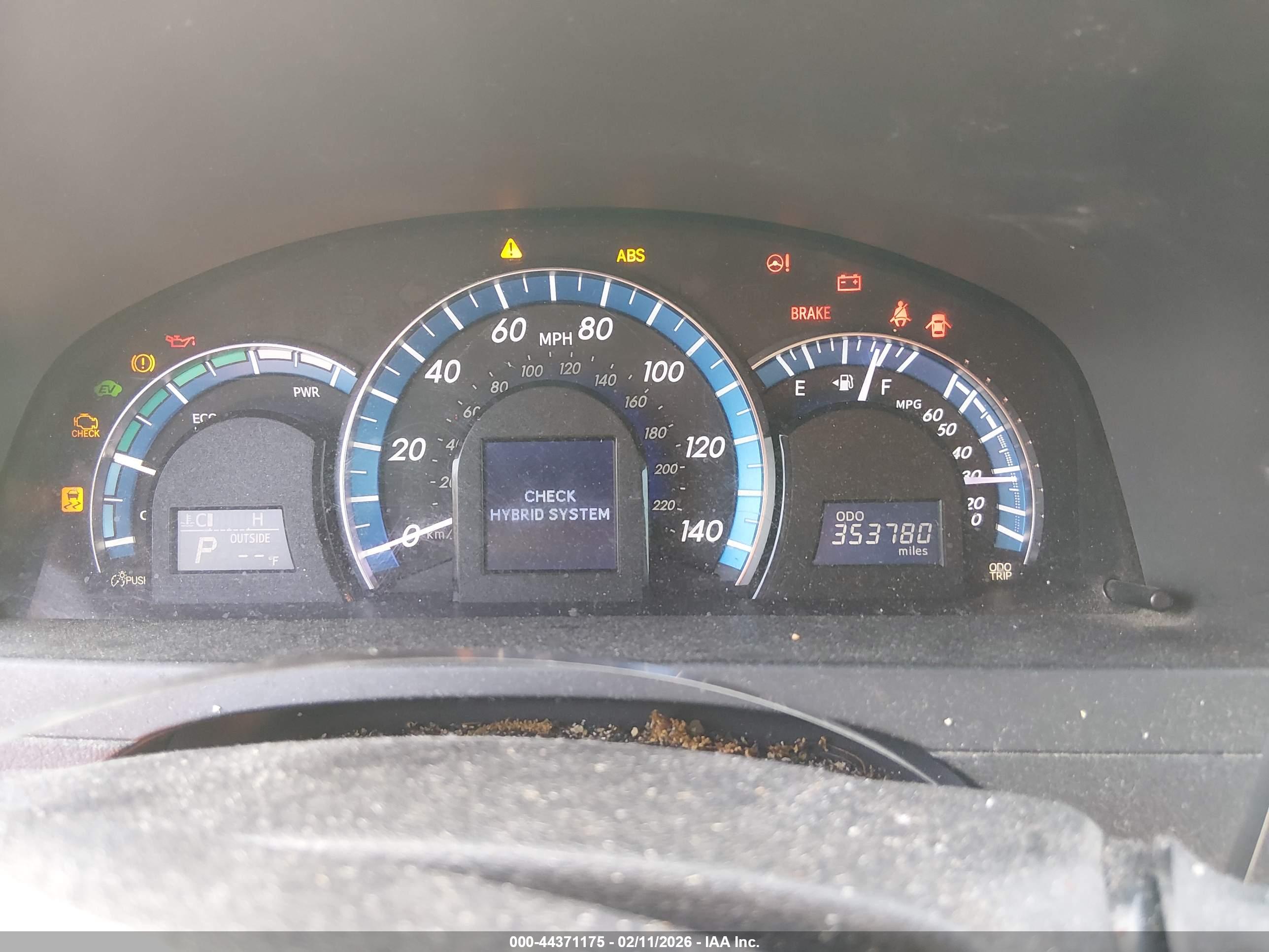 TOYOTA CAMRY image 7