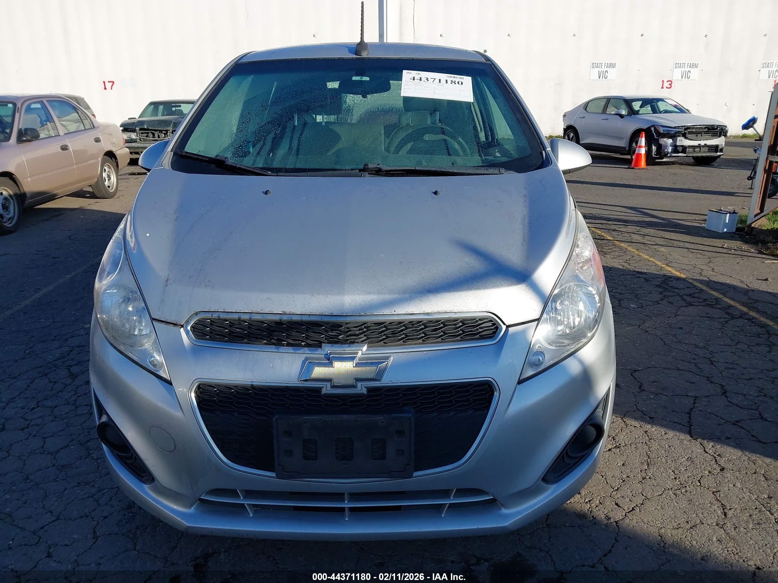 CHEVROLET SPARK image 6