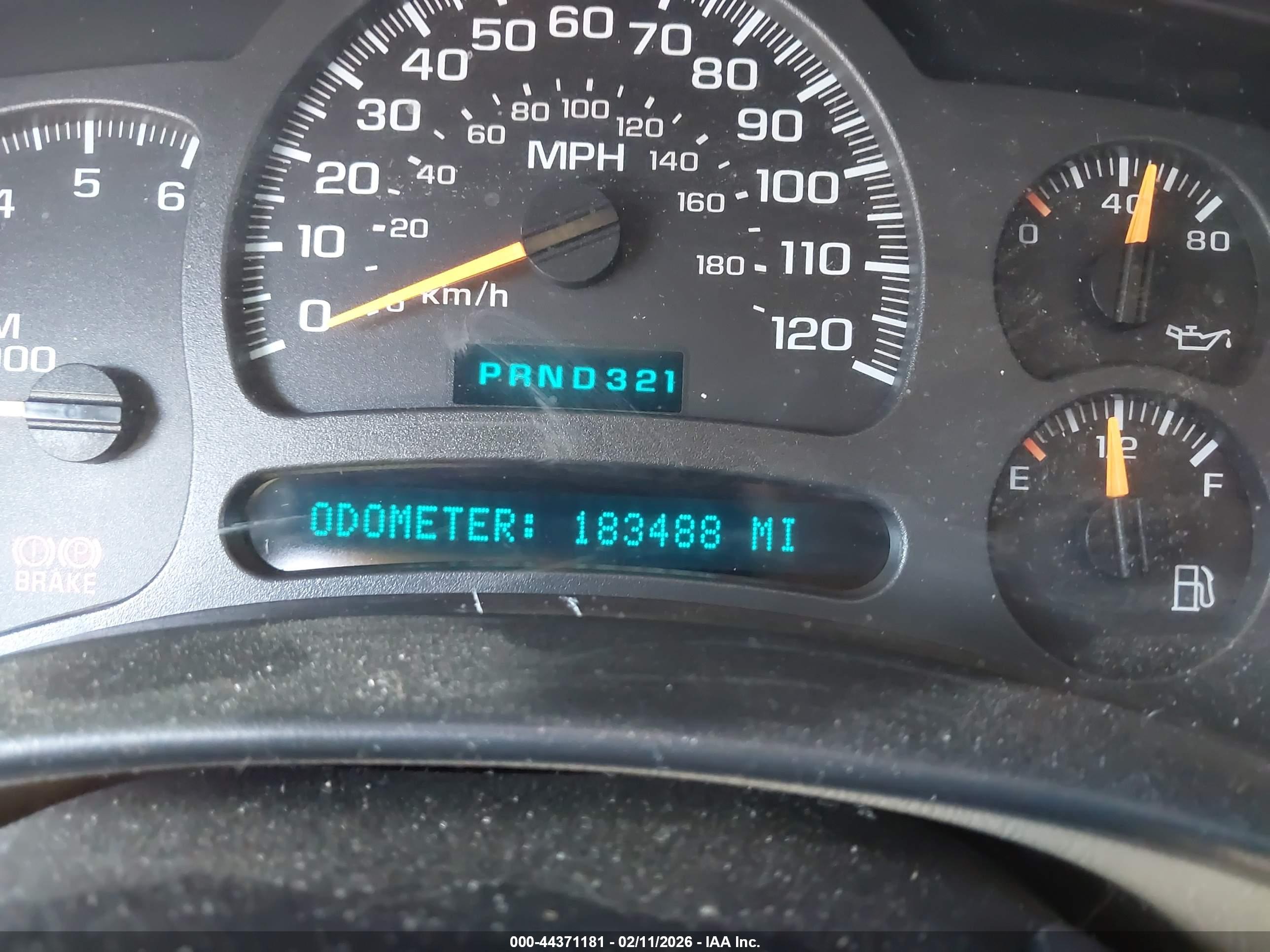 CHEVROLET SILVERADO image 7