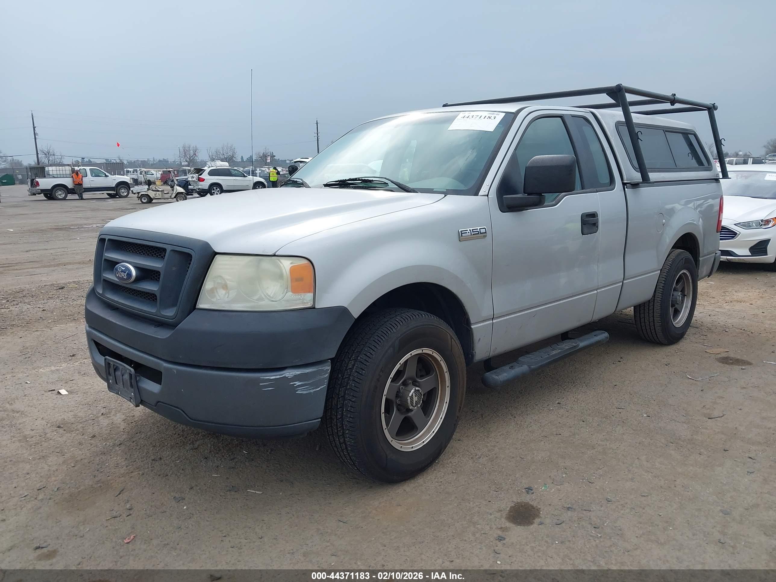 FORD F-150 image 2