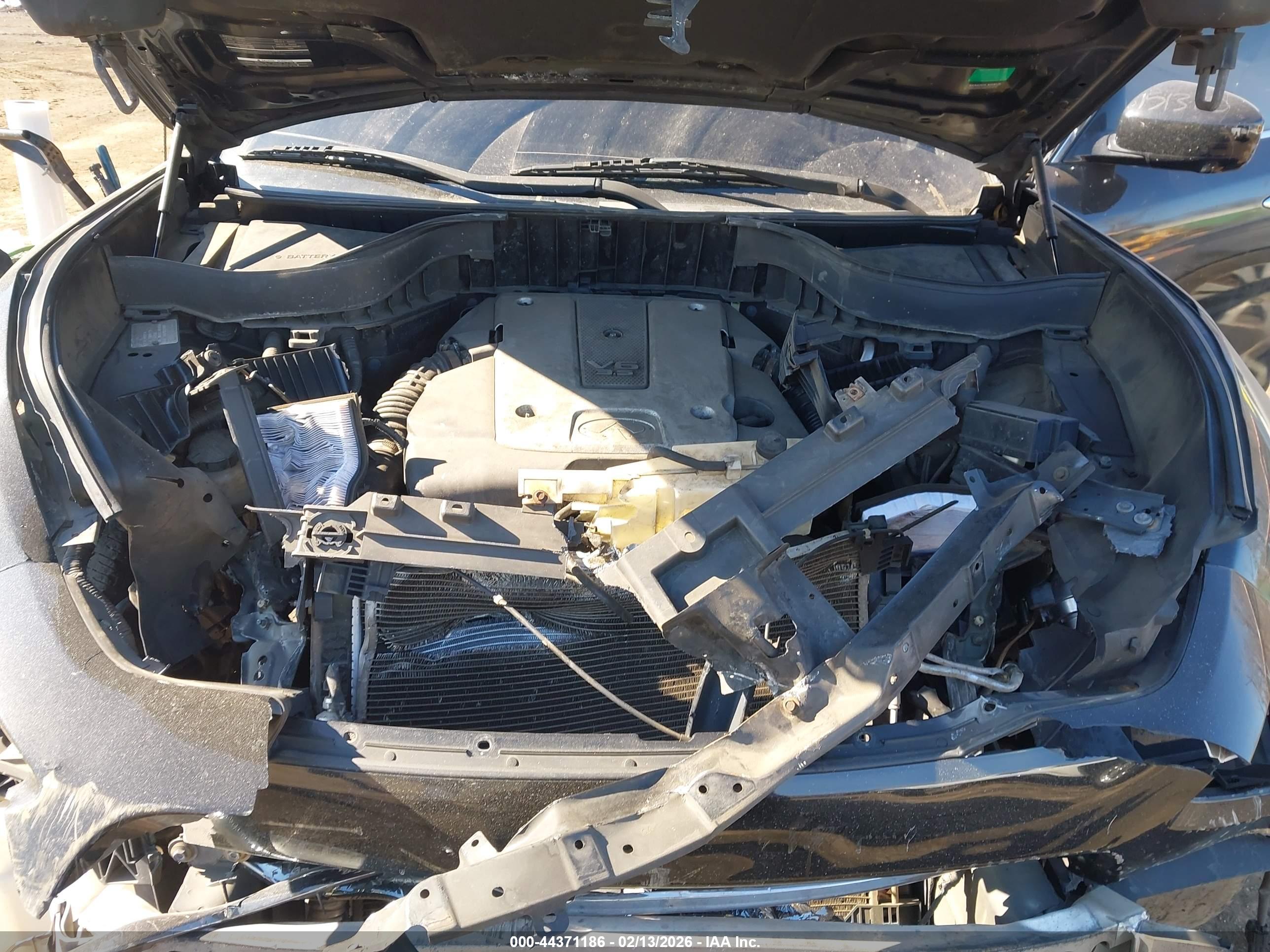 INFINITI FX35 image 10
