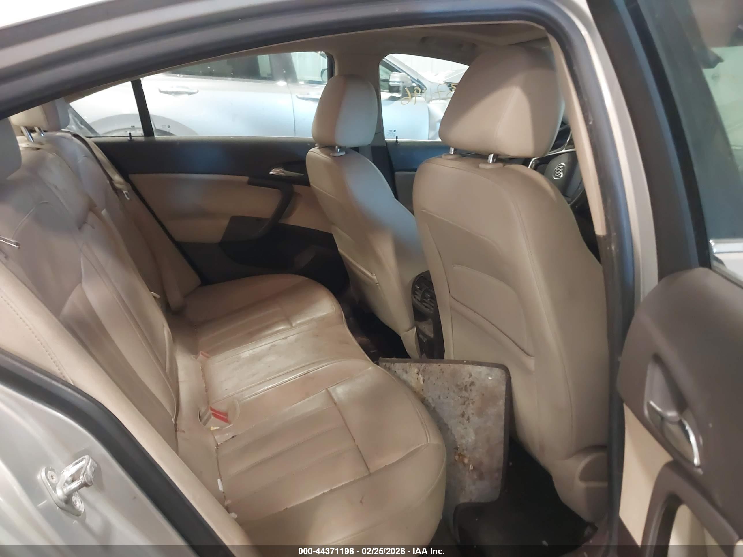 BUICK REGAL image 8