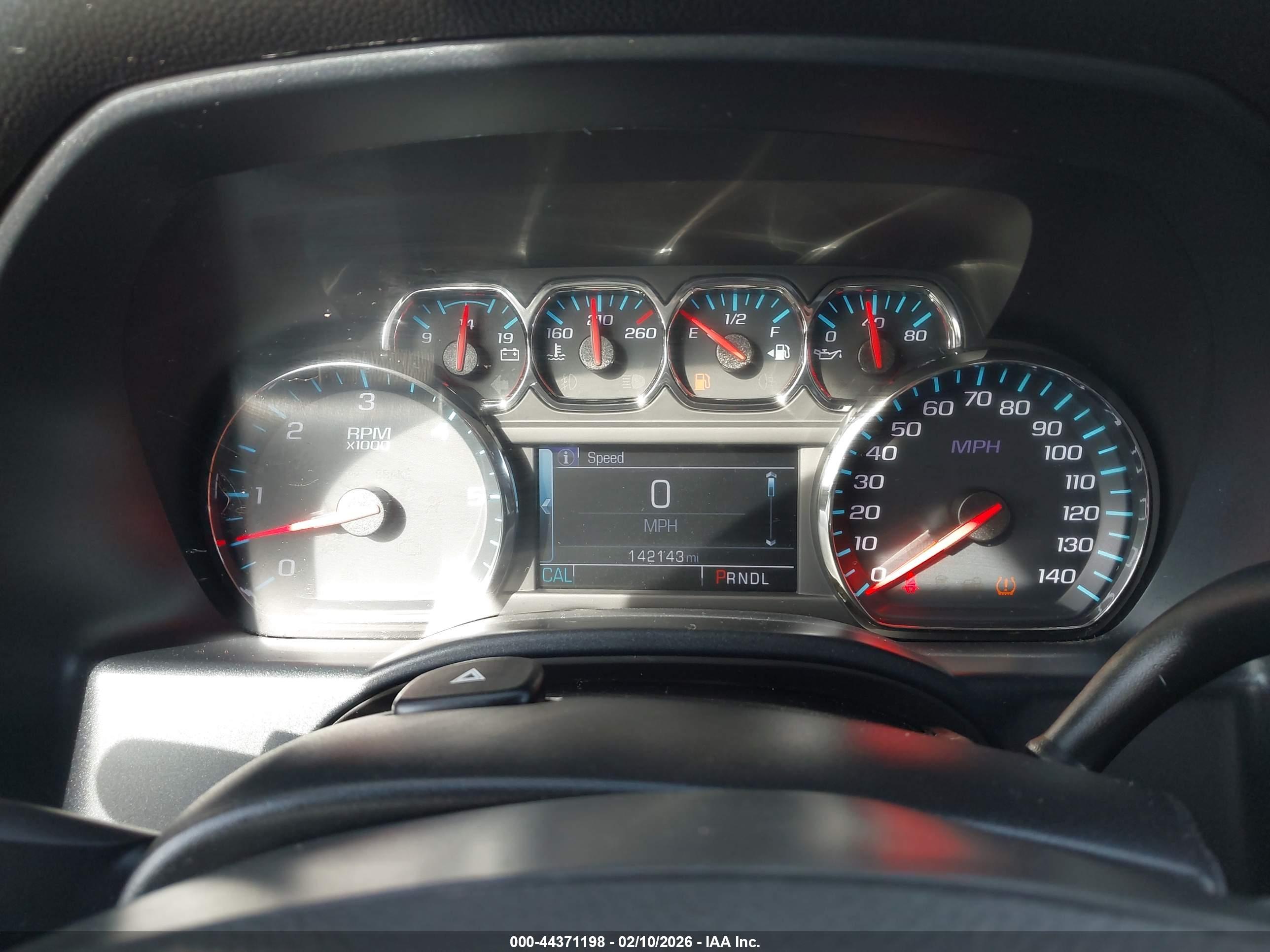 CHEVROLET SILVERADO image 7