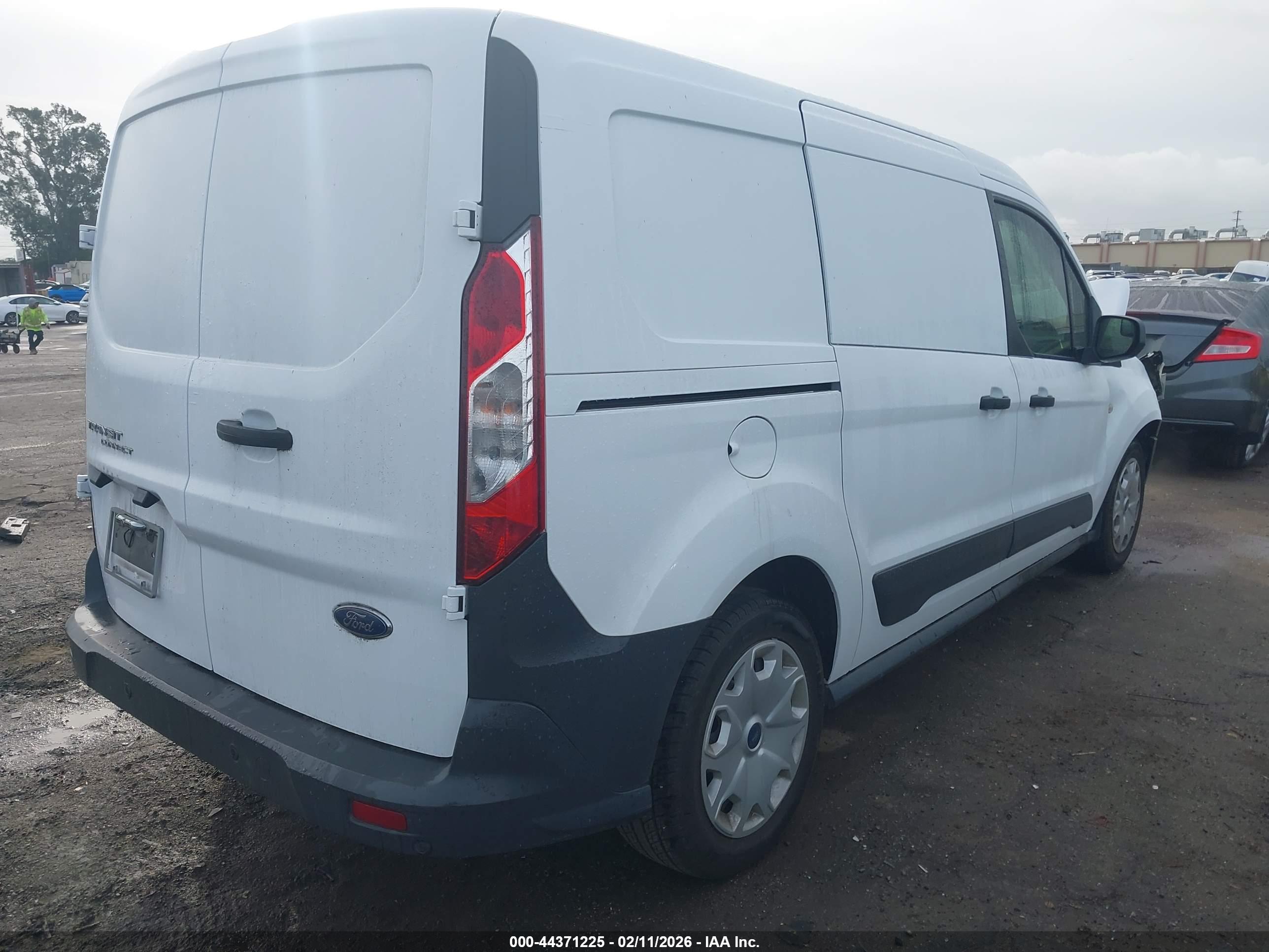 FORD TRANSIT image 4
